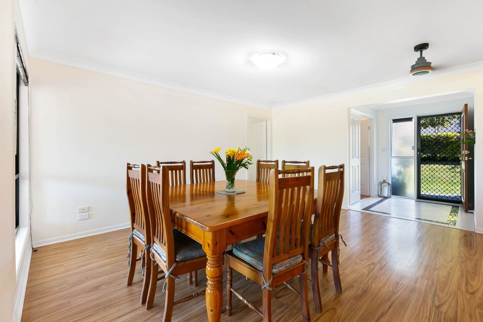 8 Kerala Court, Mudgeeraba QLD 4213, Mudgeeraba - Thumbnail 3