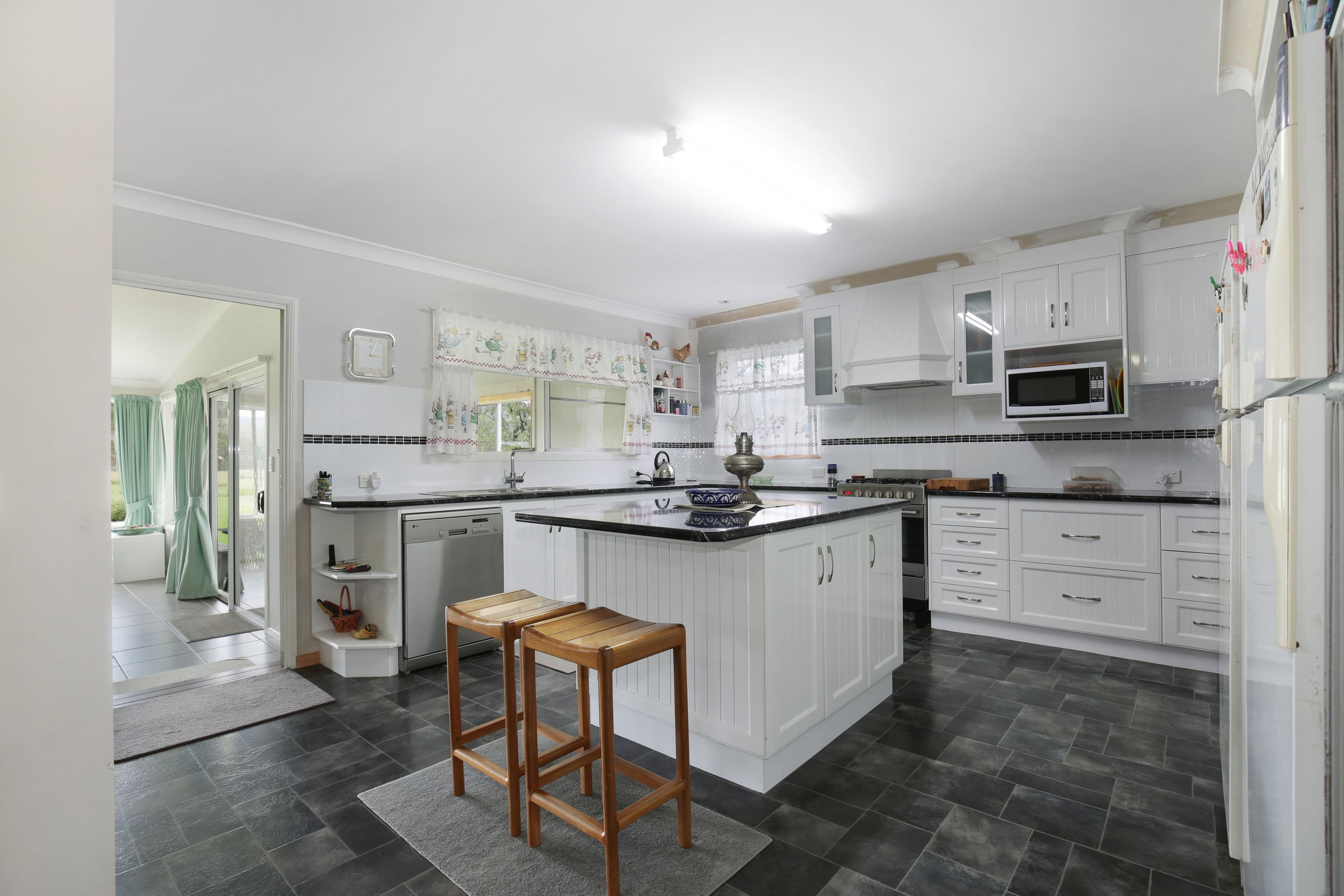 49 Sawyers Gully Road, Tenterfield NSW 2372, Tenterfield - Thumbnail 5