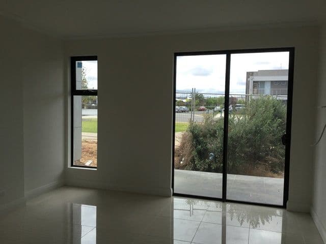 4/16 Chianti Lane, Mawson Lakes SA 5095, Mawson Lakes - Thumbnail 8