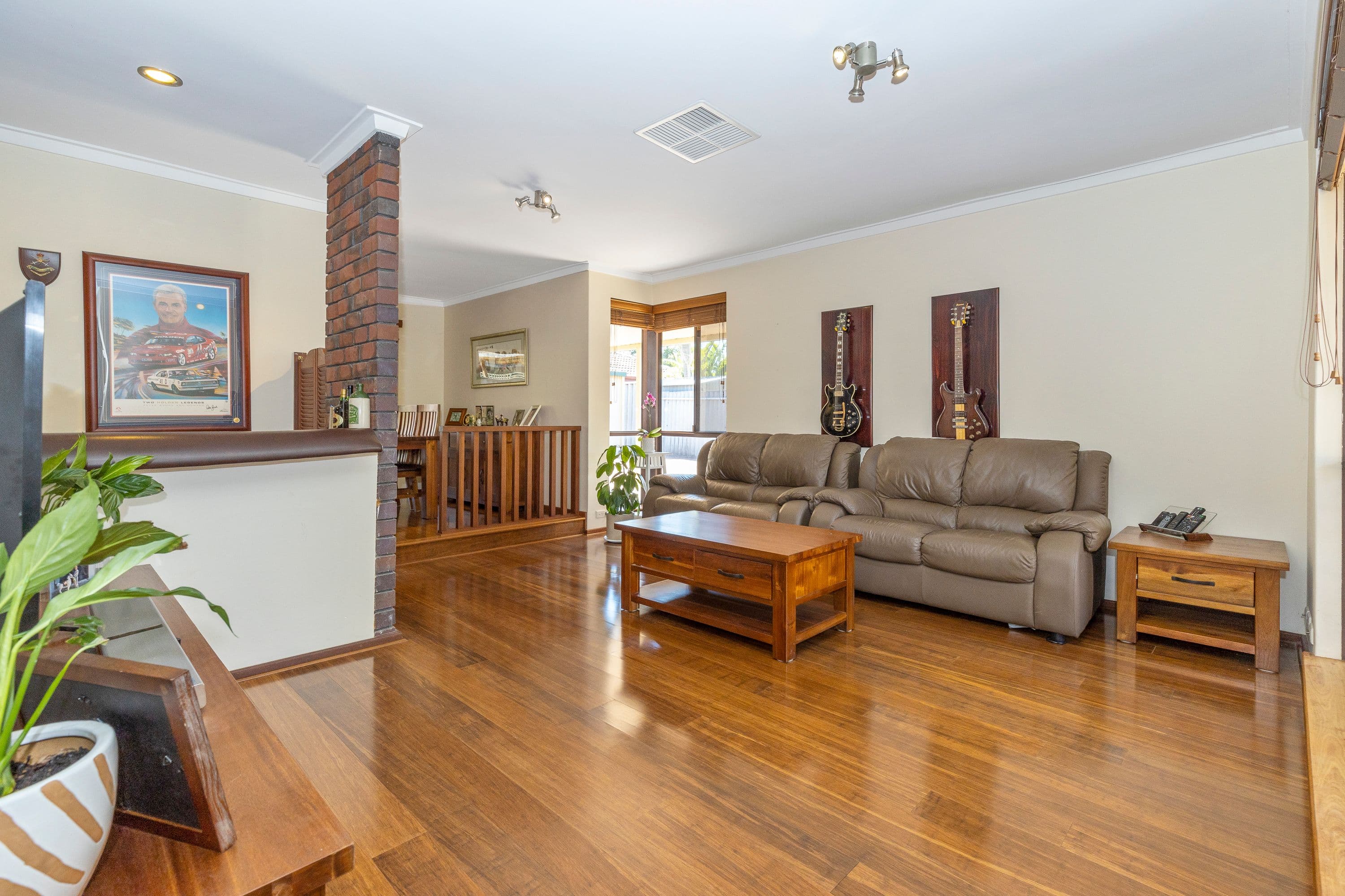 32 Illawarra Crescent North, Ballajura WA 6066, Ballajura - Thumbnail 4