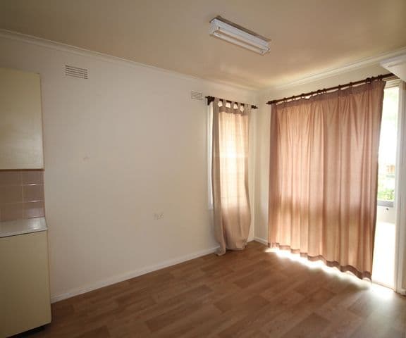 14 Tarana Crescent, Oberon - Thumbnail 4