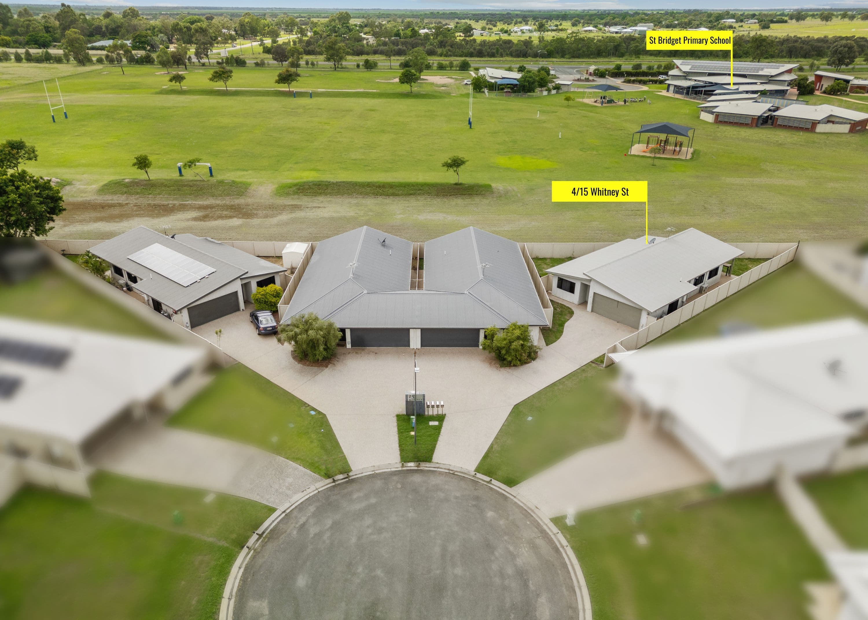 15 Whitney Street, Emerald QLD 4720, Emerald - Thumbnail 2