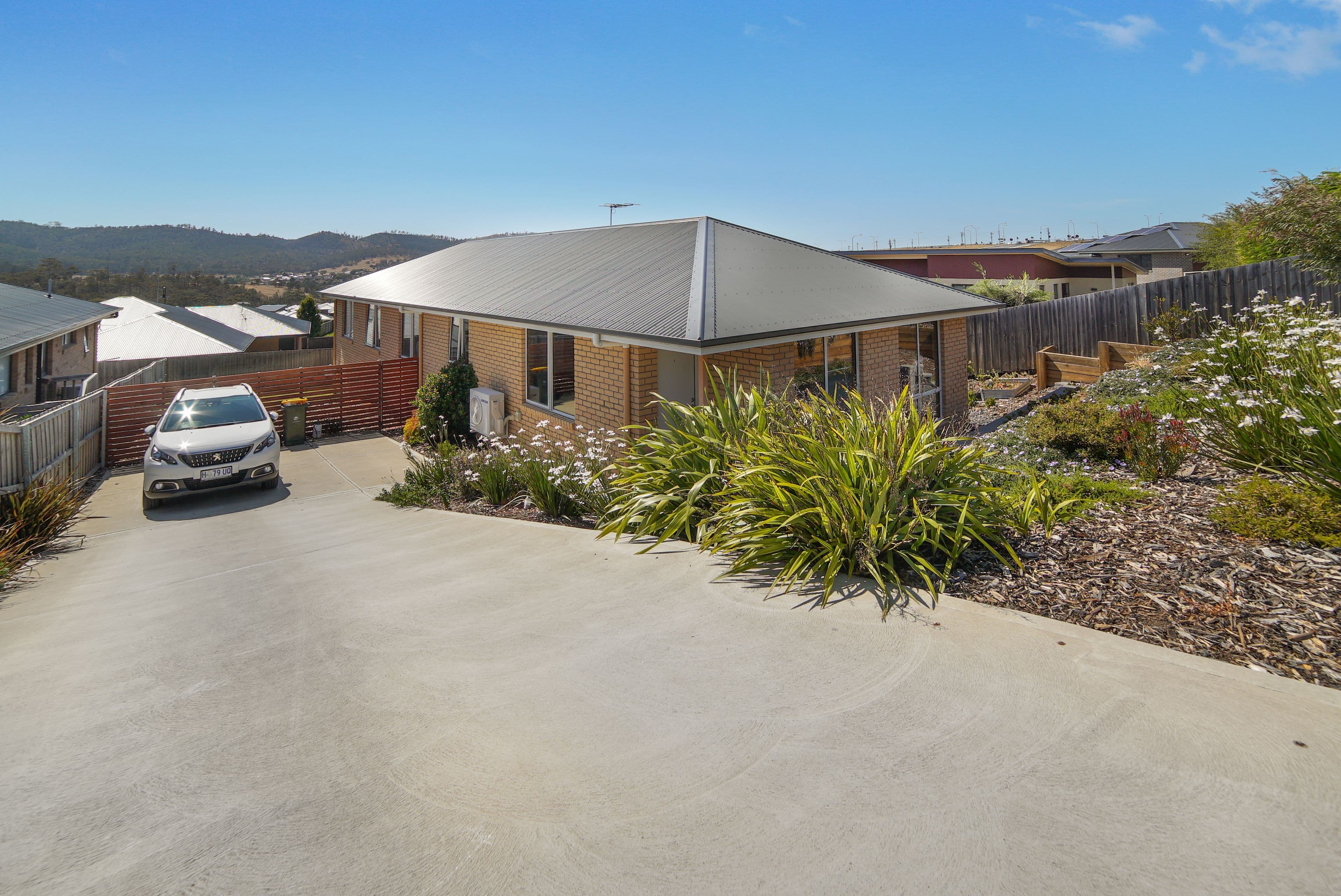 21 Hance Road, Howrah TAS 7018, Howrah - Image 1
