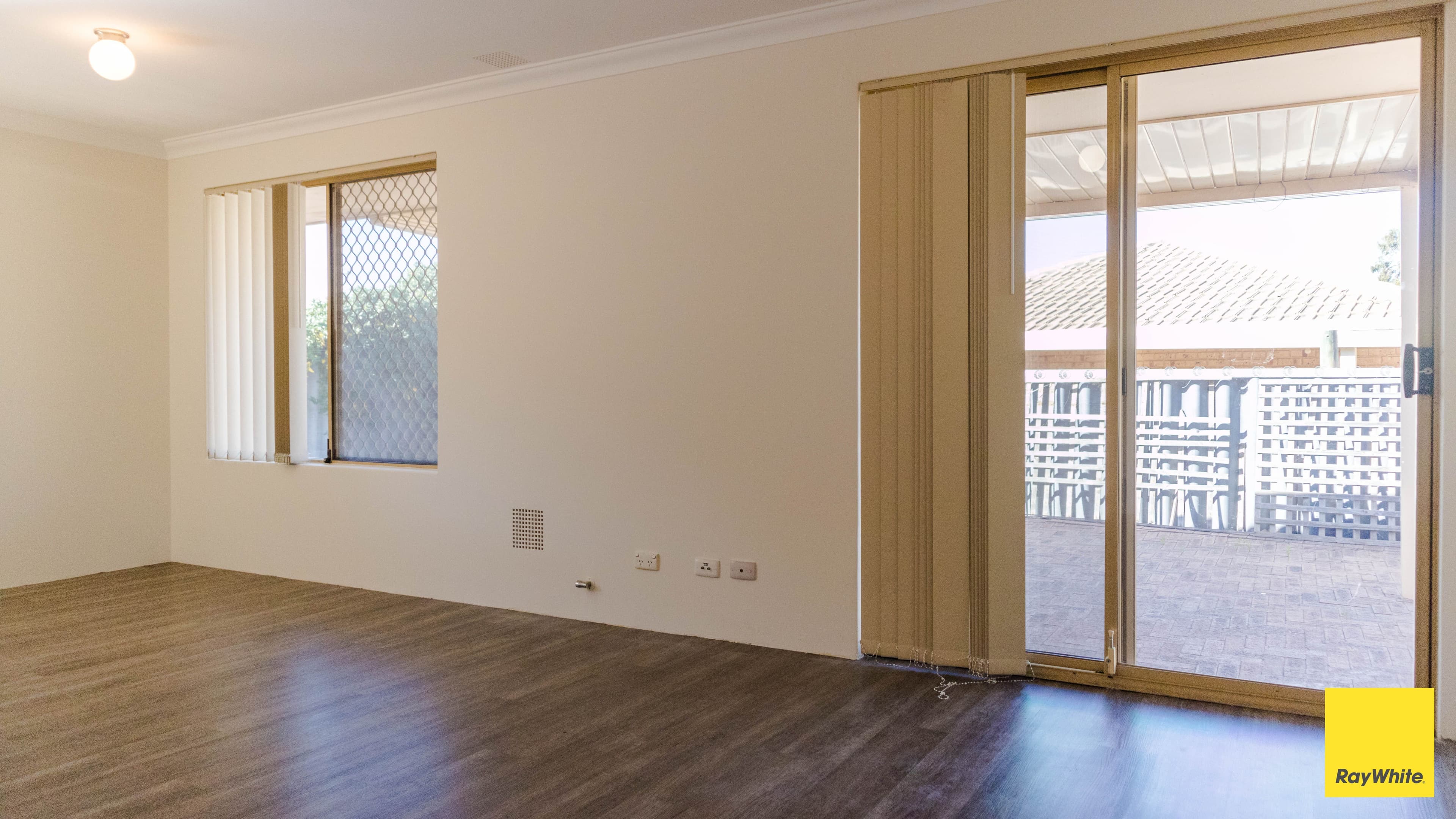 17/208 Burslem Drive, MADDINGTON WA 6109, Maddington - Thumbnail 2