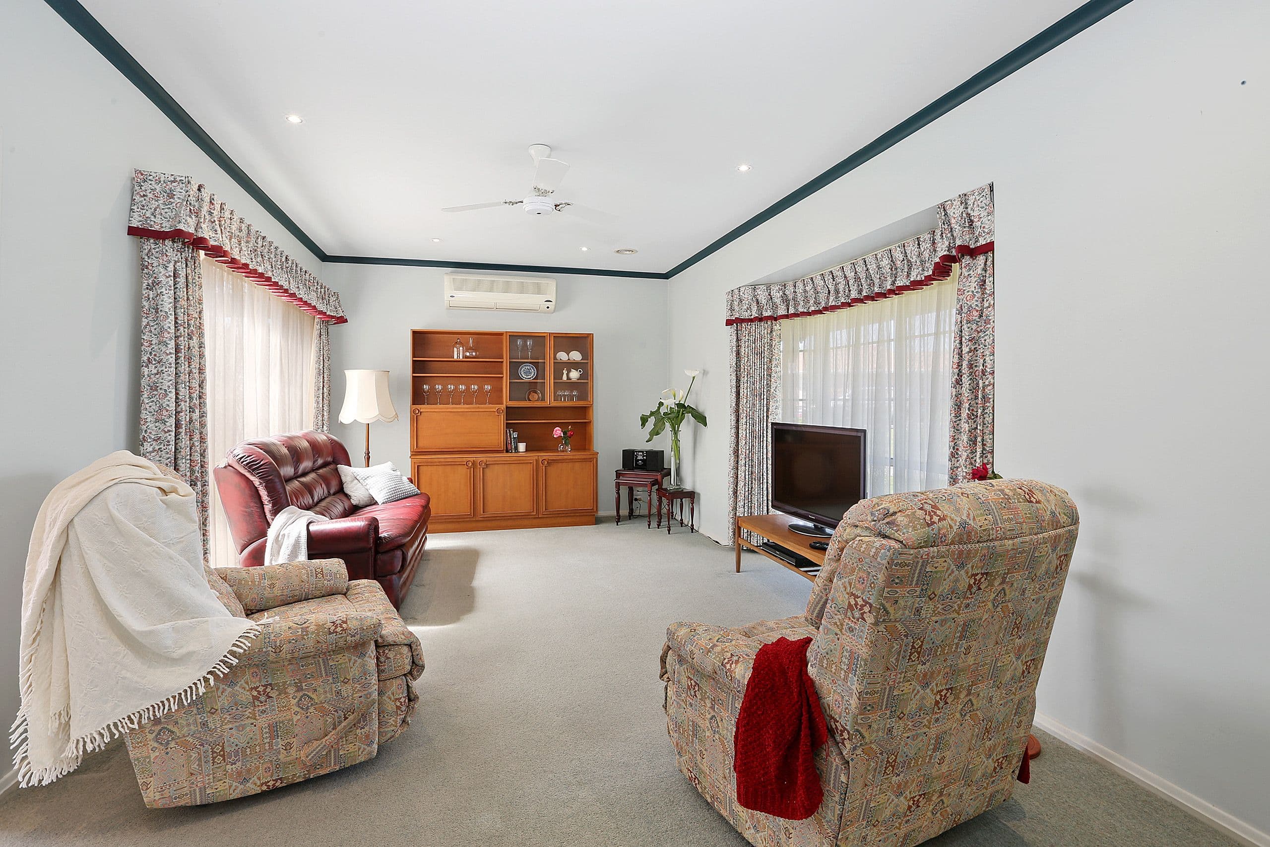 13 Dalyston Street, Grovedale VIC 3216, Grovedale - Thumbnail 2