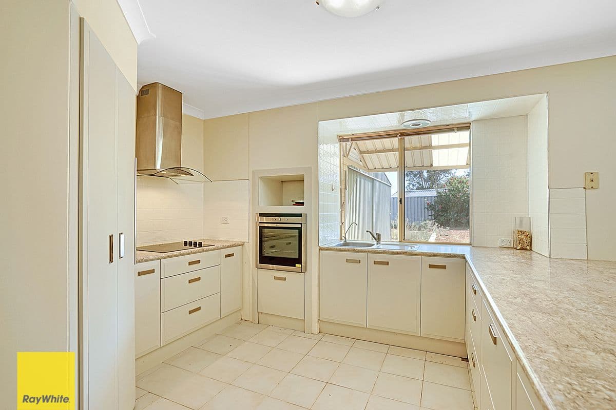 23 Woolerong Walk, Marangaroo WA 6064, Marangaroo - Thumbnail 4