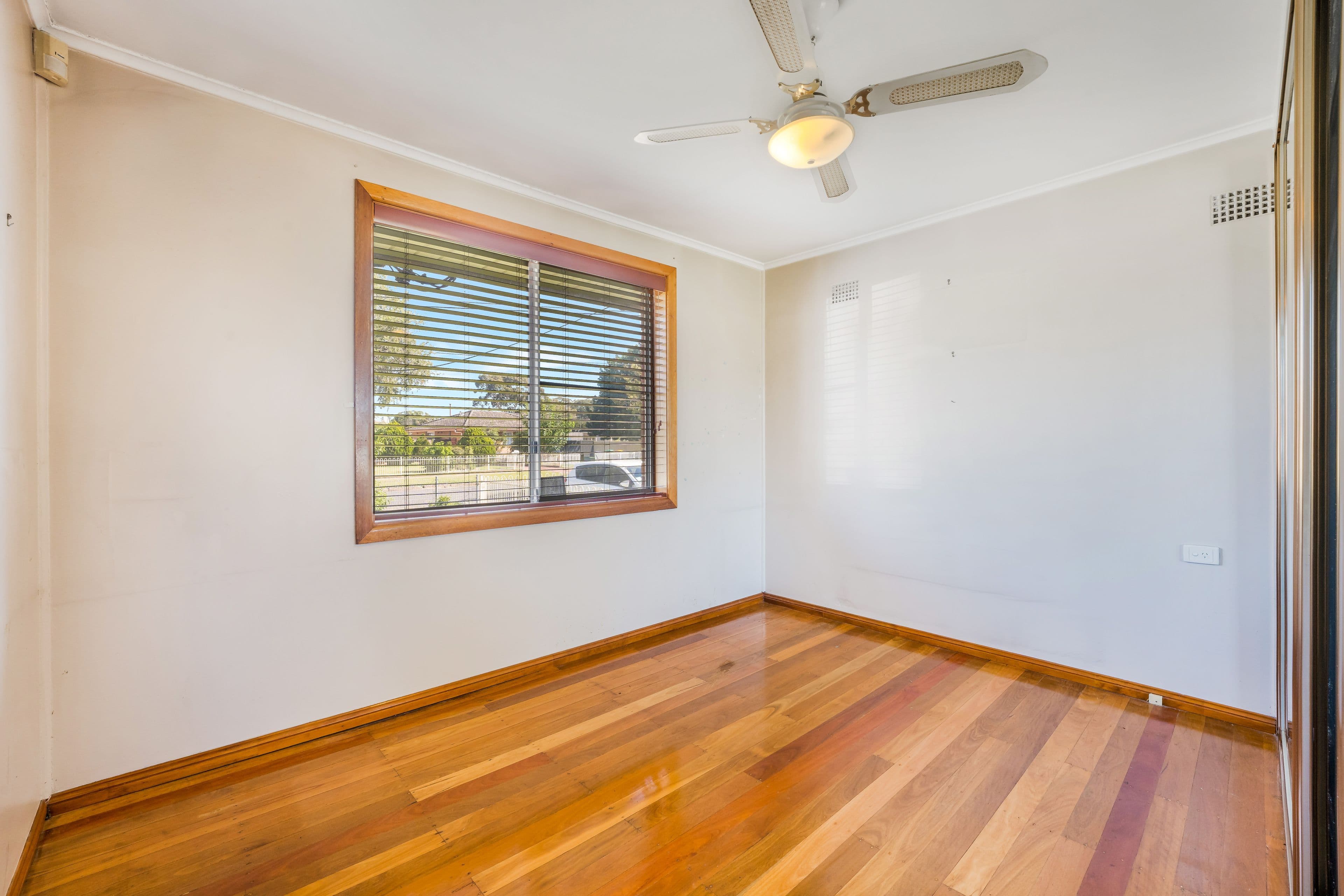 110 Willan Drive, Cartwright NSW 2168, Cartwright - Thumbnail 7