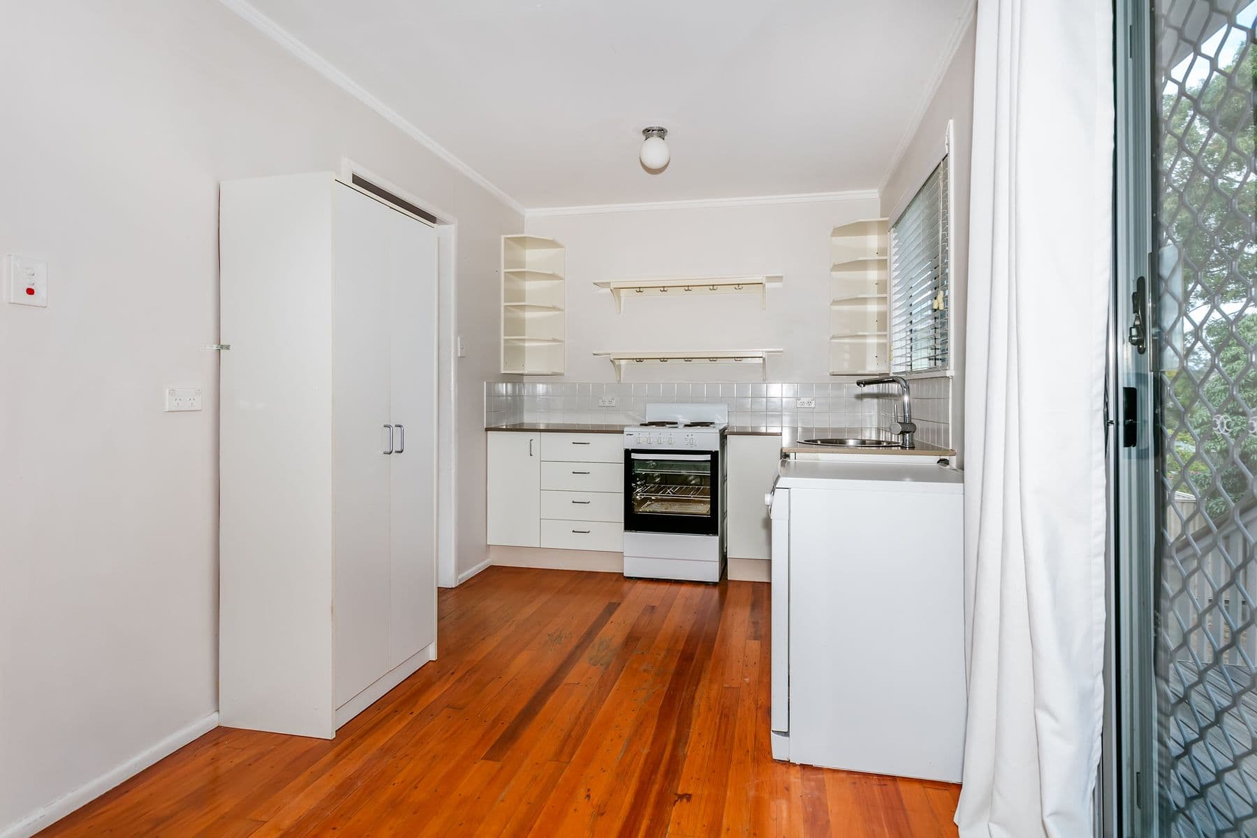 3 Charlane Street, Underwood QLD 4119, Underwood - Thumbnail 3
