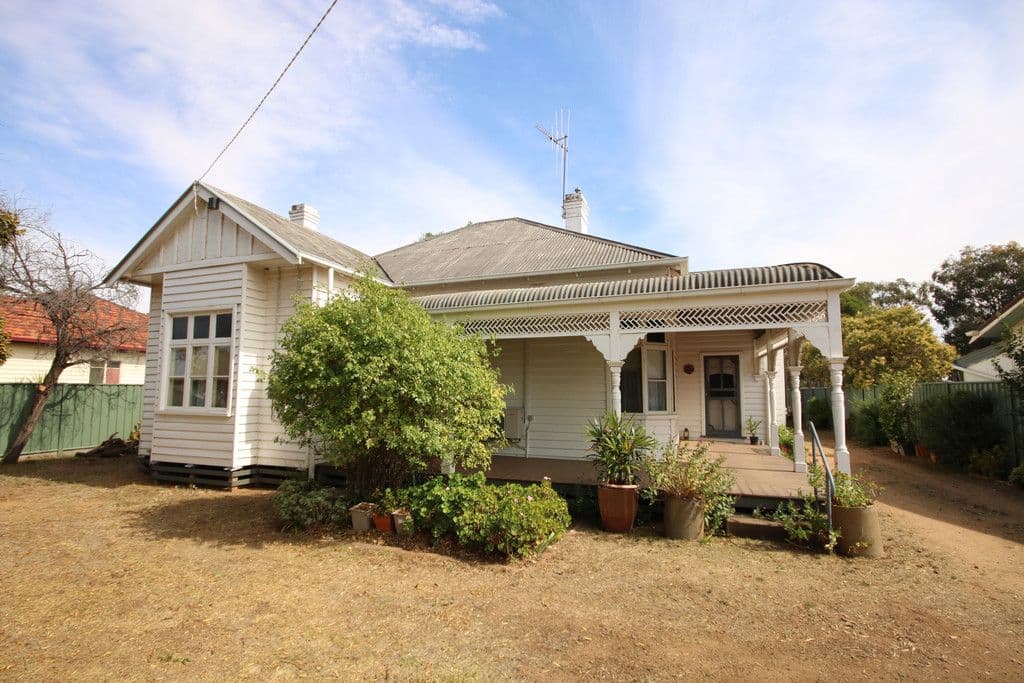 50 Dudley Street, Rochester VIC 3561, Rochester - Thumbnail 5