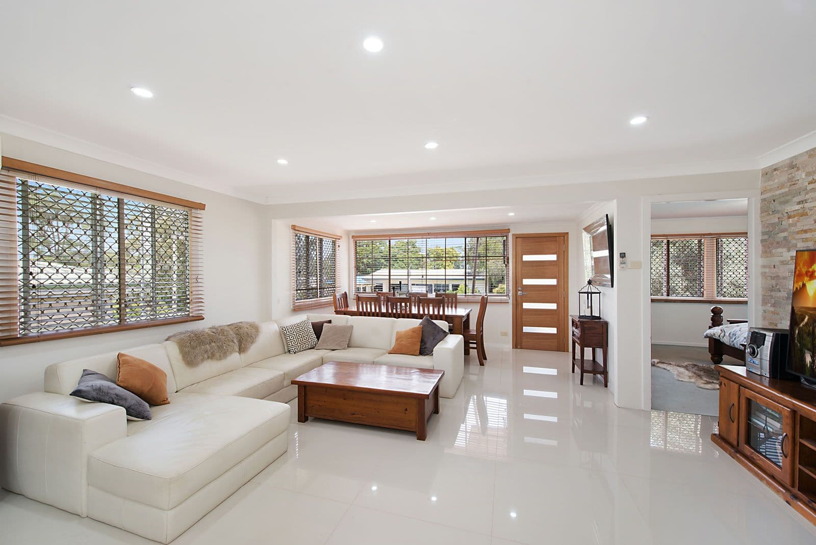 40 Colwyn Street, Wishart QLD 4122, Wishart - Thumbnail 4