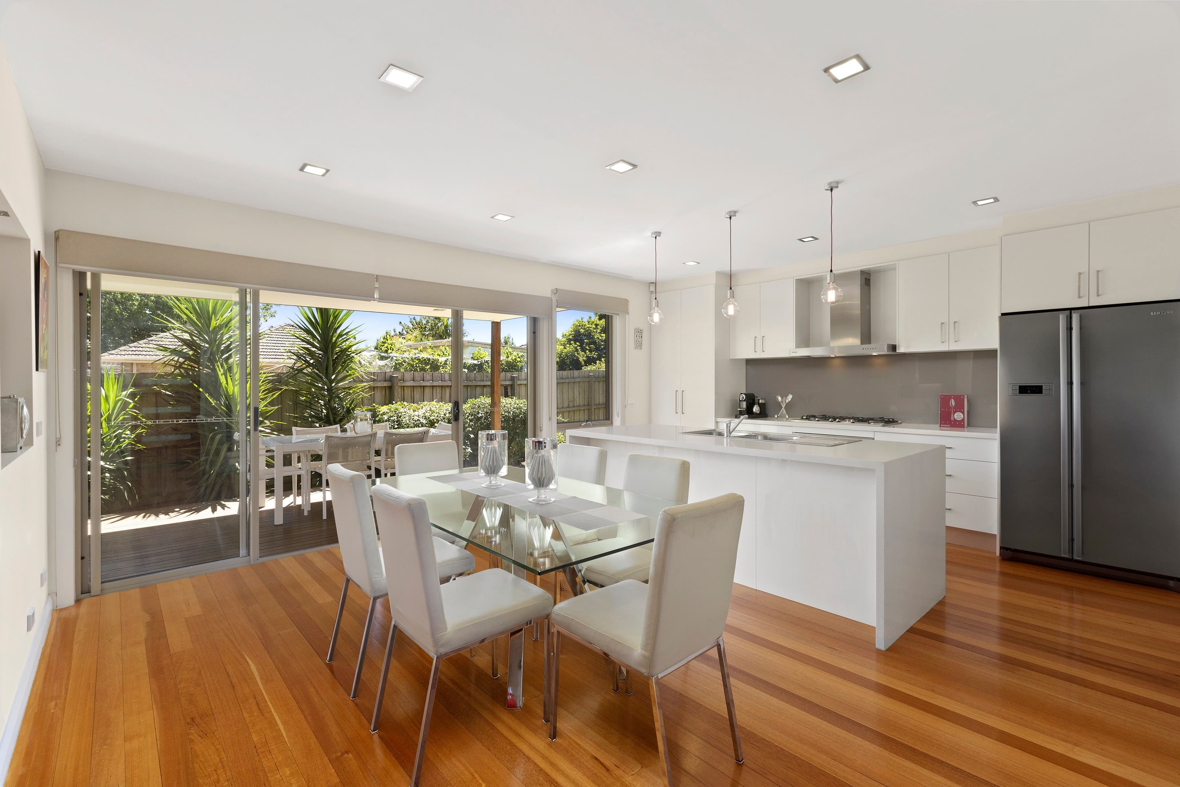 1047 Doncaster Road, Doncaster East VIC 3109, Doncaster East - Thumbnail 3