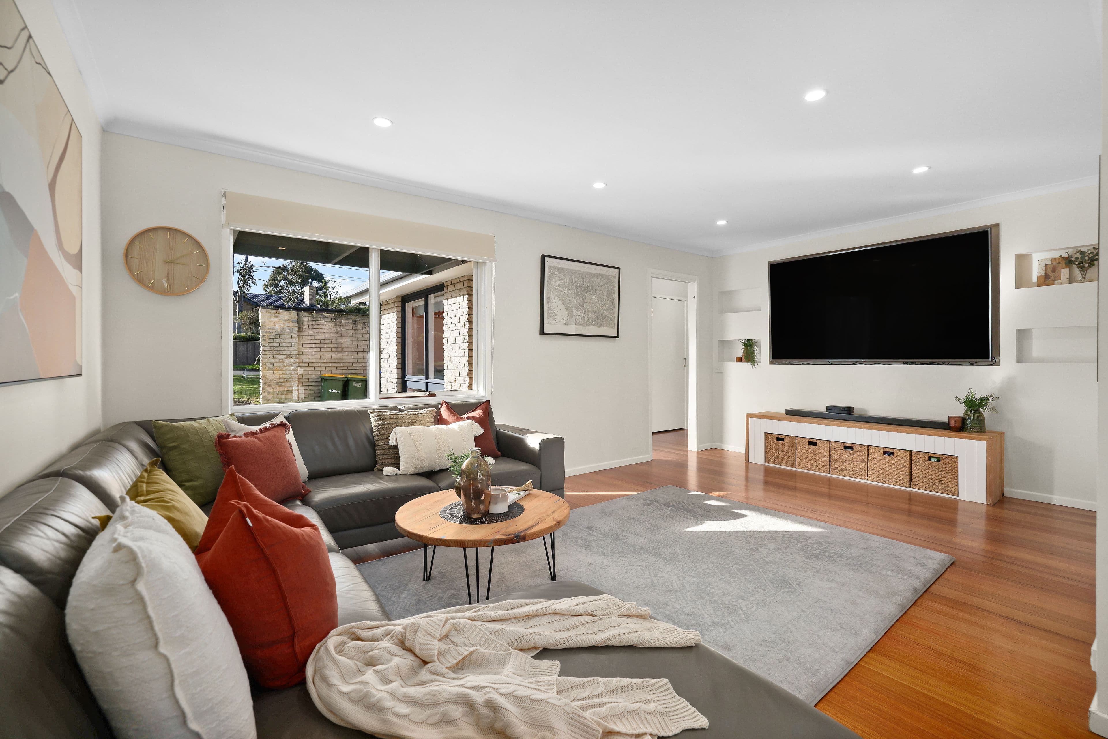 18 Yarana Street, Ferntree Gully VIC 3156, Ferntree Gully - Thumbnail 2