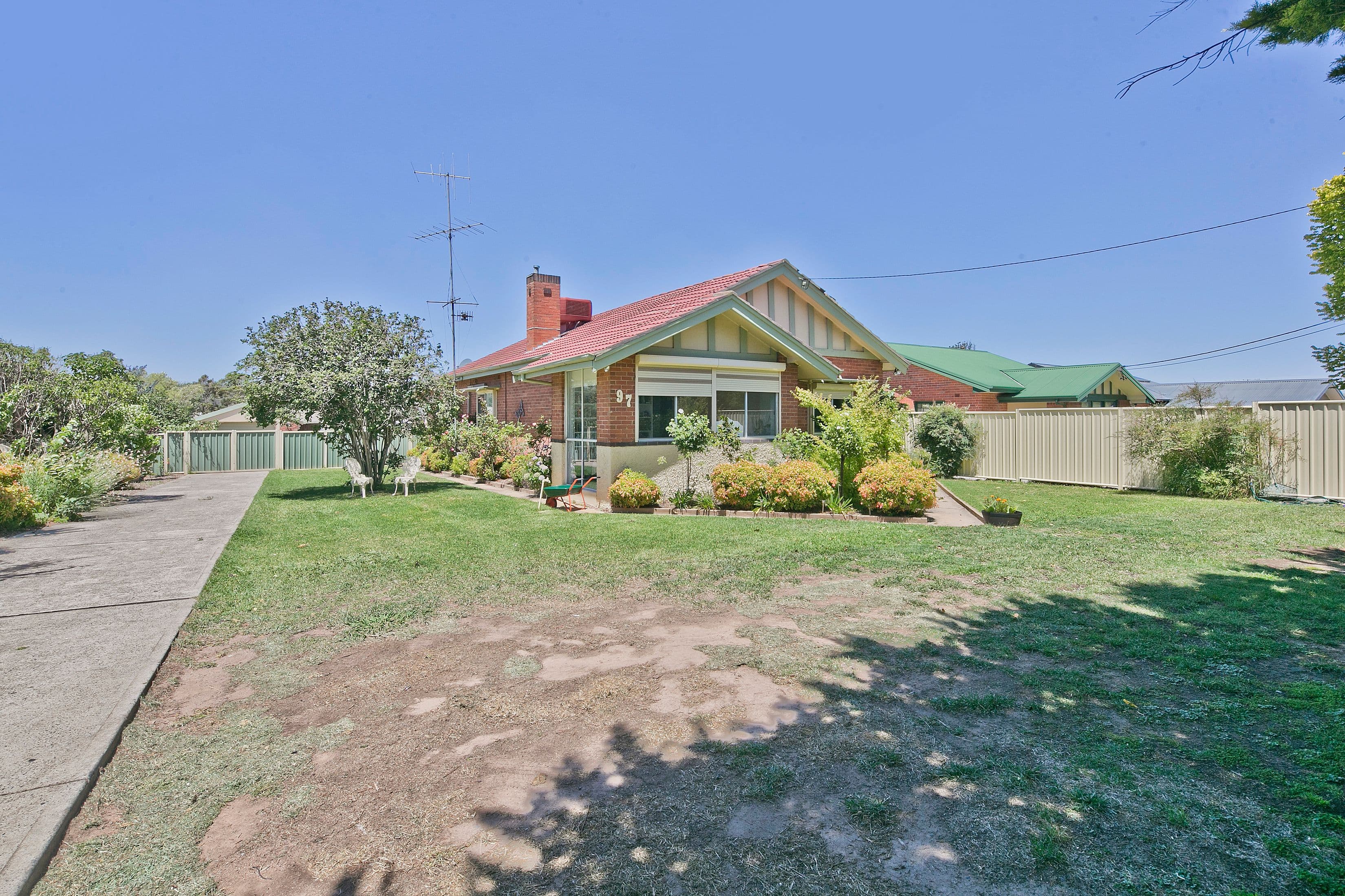 97 Taralga Road, Goulburn - Thumbnail 2