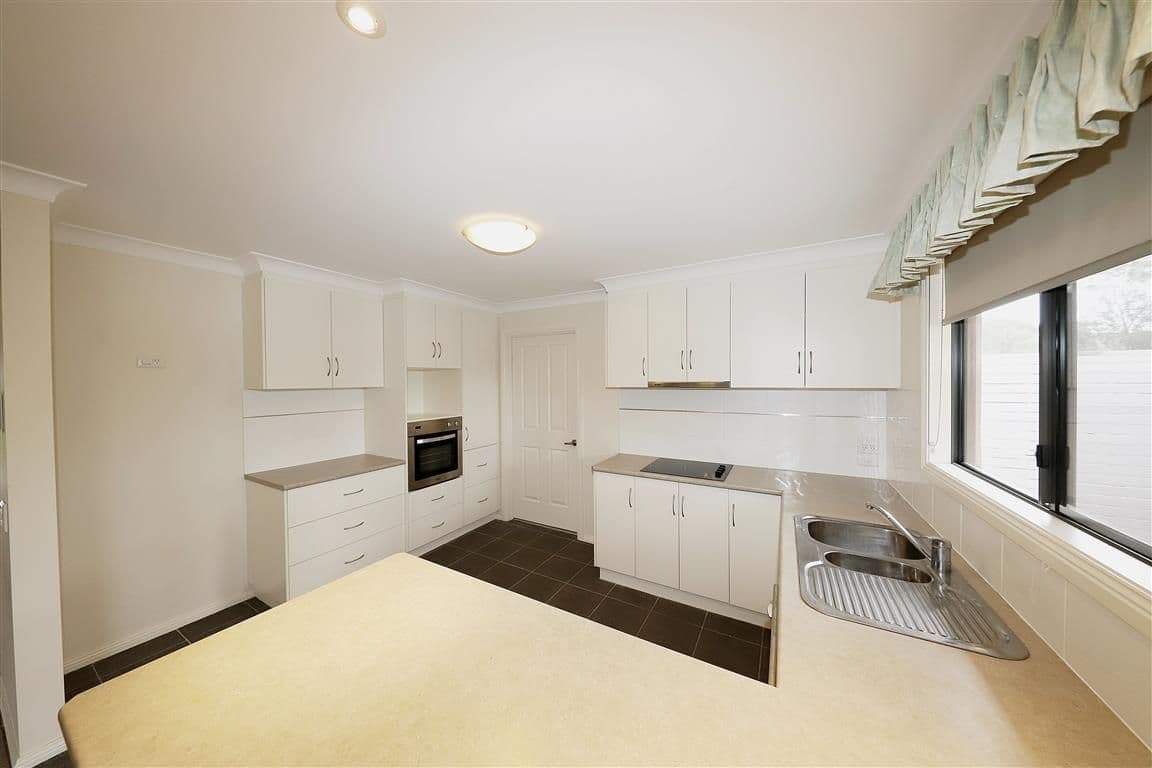 84 Currawong Road, Tumut - Thumbnail 5