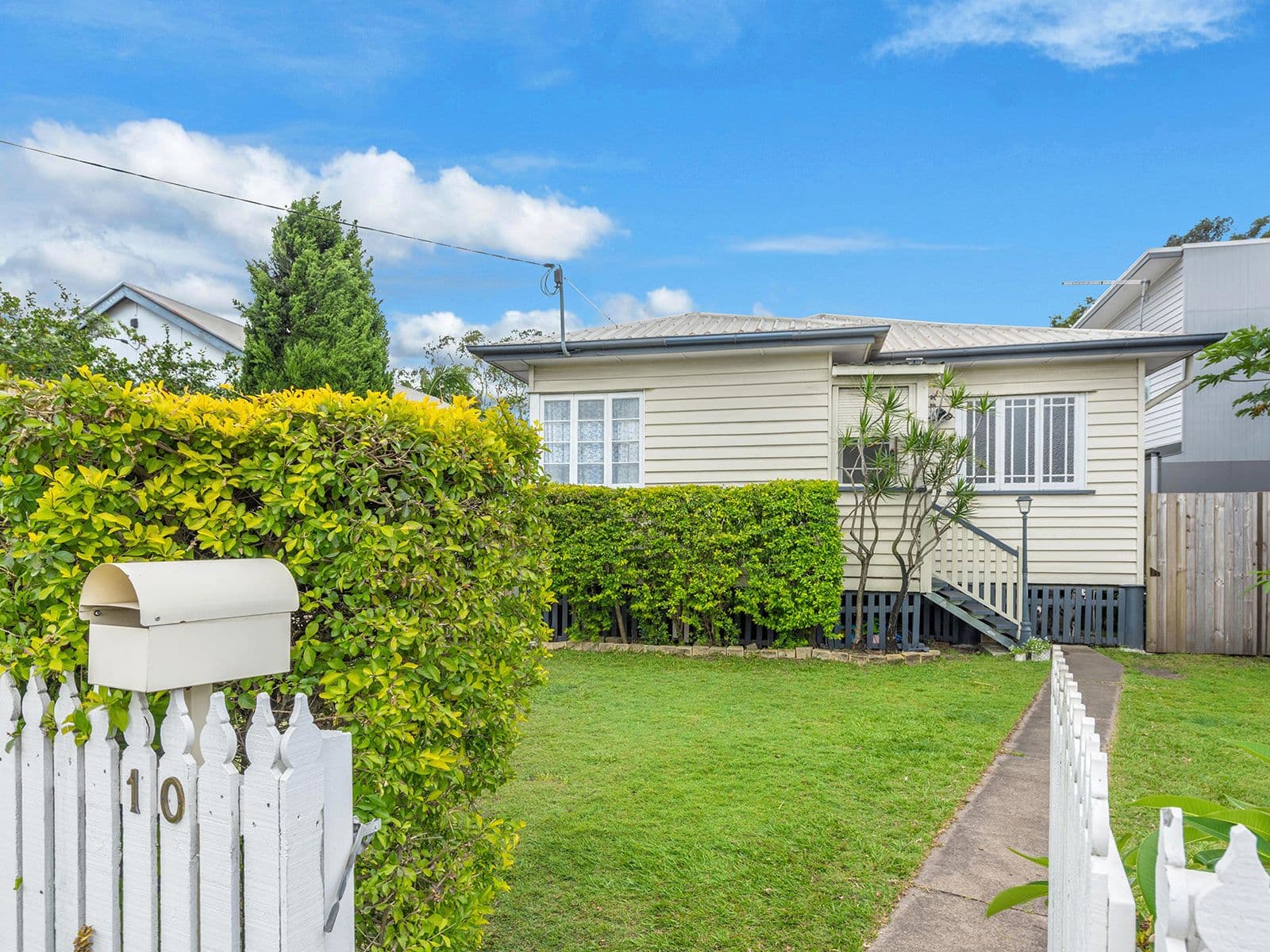 10 Junior Terrace, Northgate QLD 4013, Northgate - Thumbnail 2