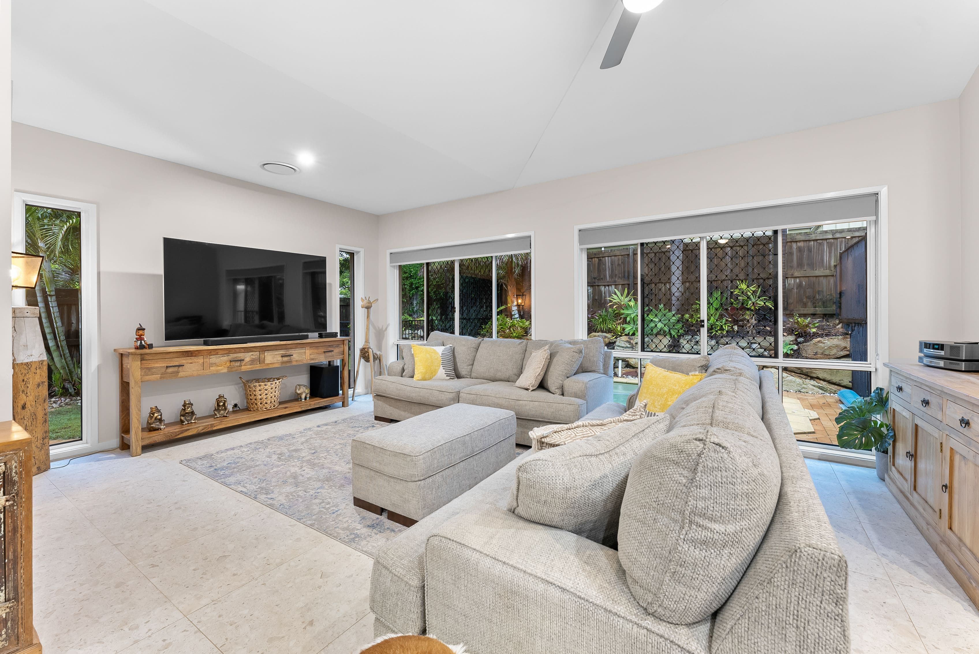 28 Whitecedar Circuit, North Lakes QLD 4509, North Lakes - Thumbnail 7