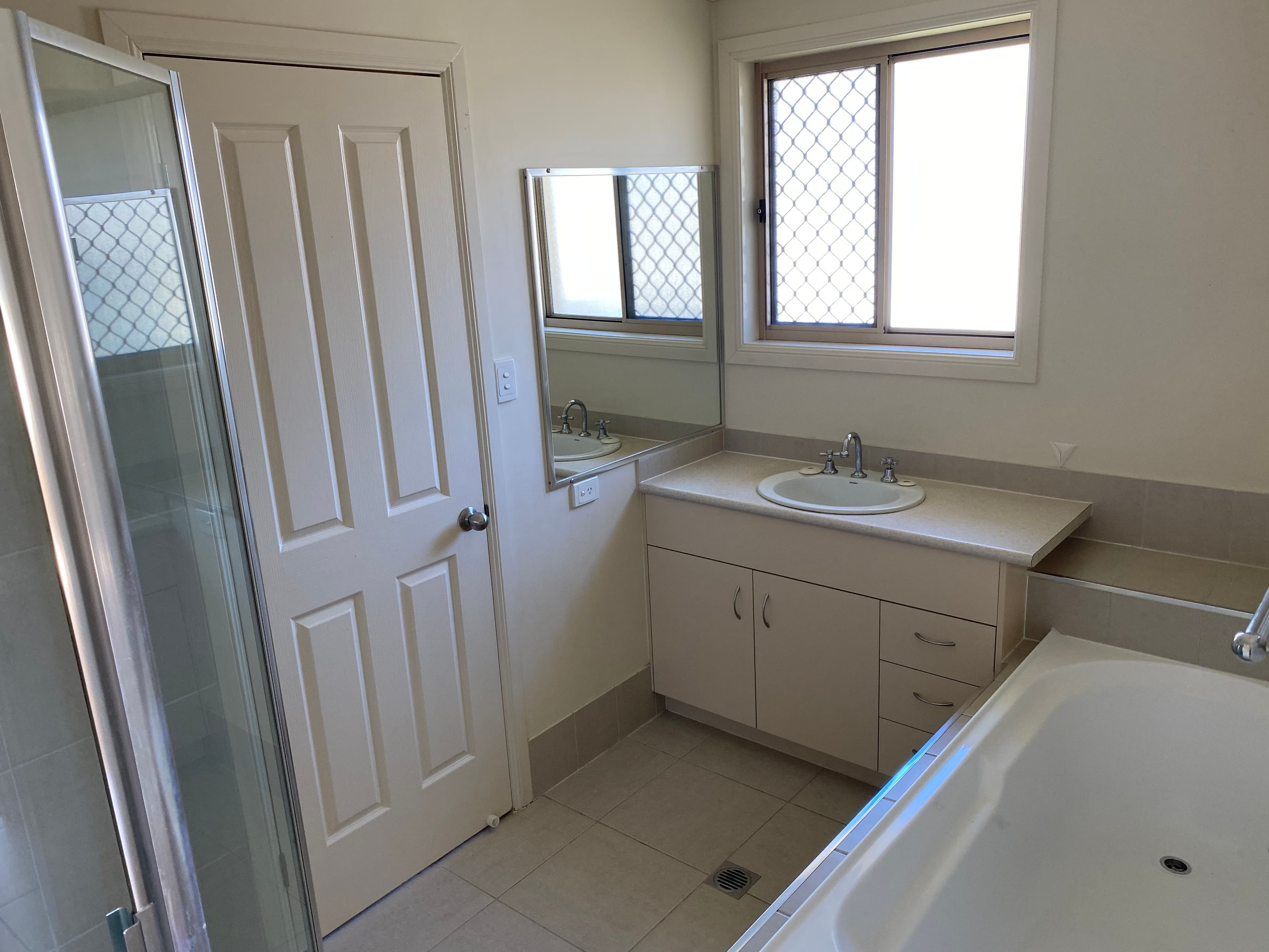 24-27 Lipscombe Road, Deception Bay QLD 4508, Deception Bay - Thumbnail 6