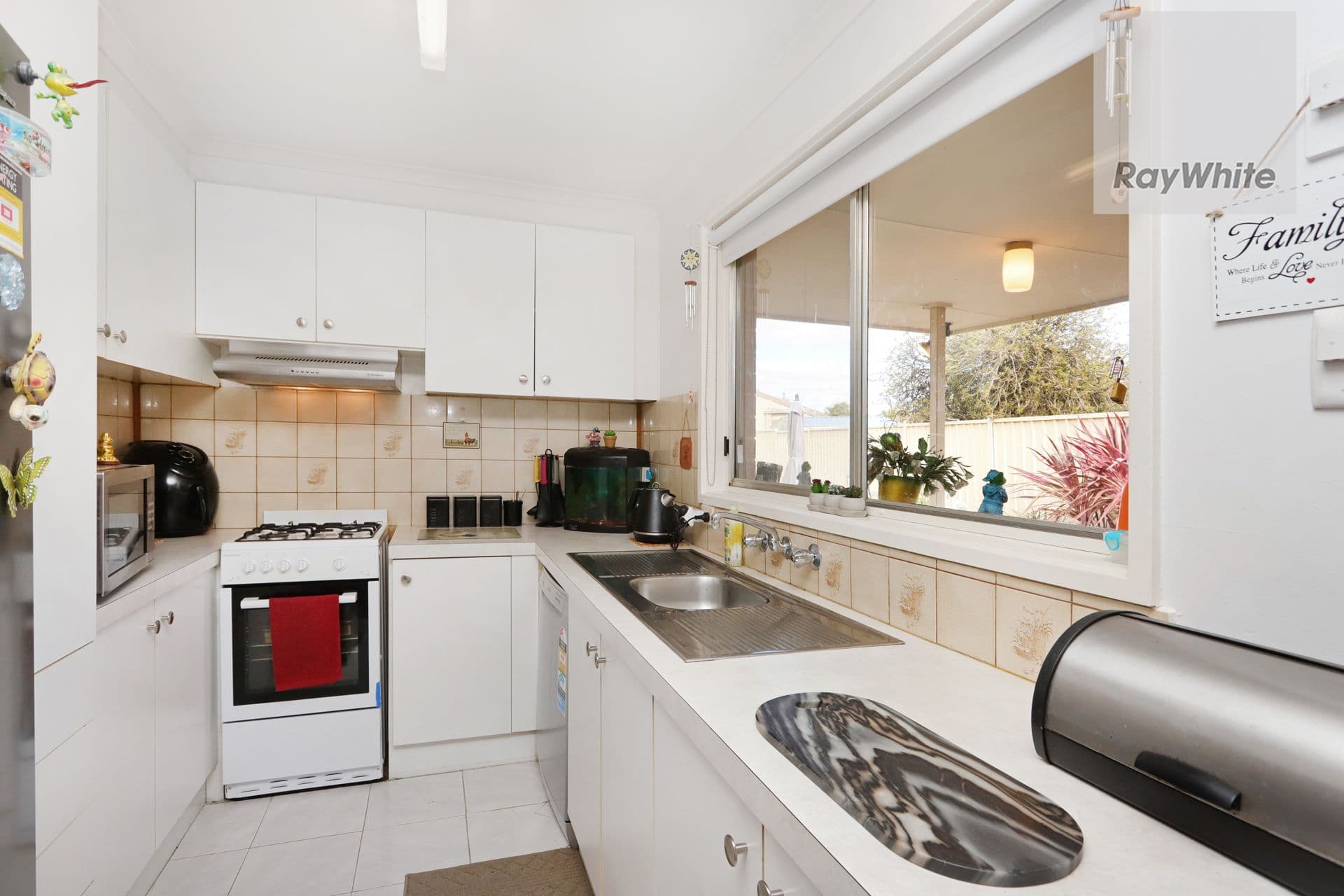 6 Alvie Court, Westmeadows VIC 3049, Westmeadows - Thumbnail 8