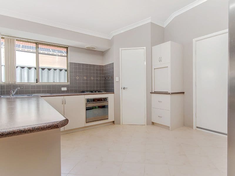 9 Grandis Drive, Baldivis WA 6171, Baldivis - Thumbnail 4