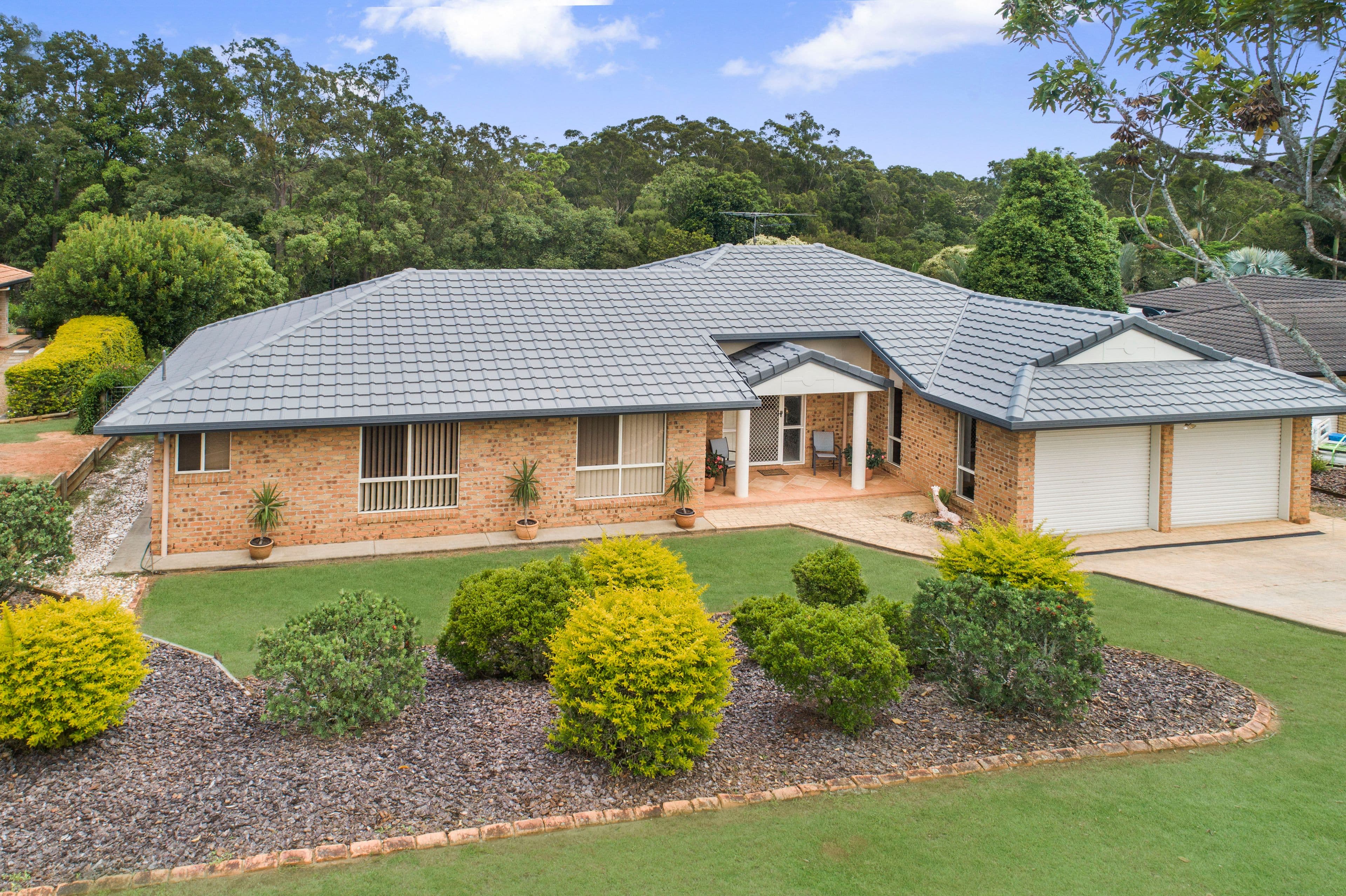 1 Jacaranda Close, Glass House Mountains QLD 4518, Glass House Mountains - Thumbnail 2