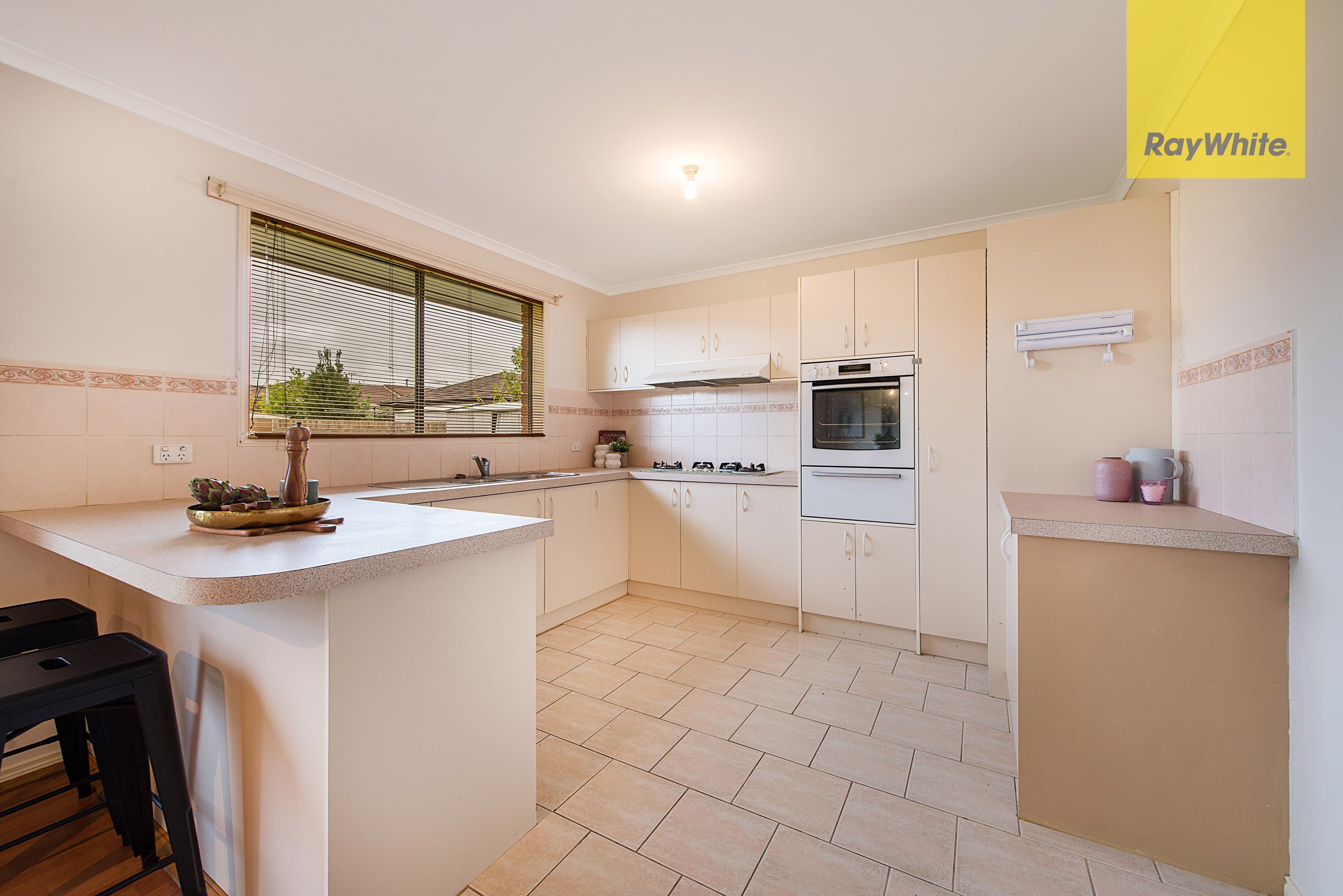 17 Oakman Way, Hampton Park VIC 3976, Hampton Park - Thumbnail 7