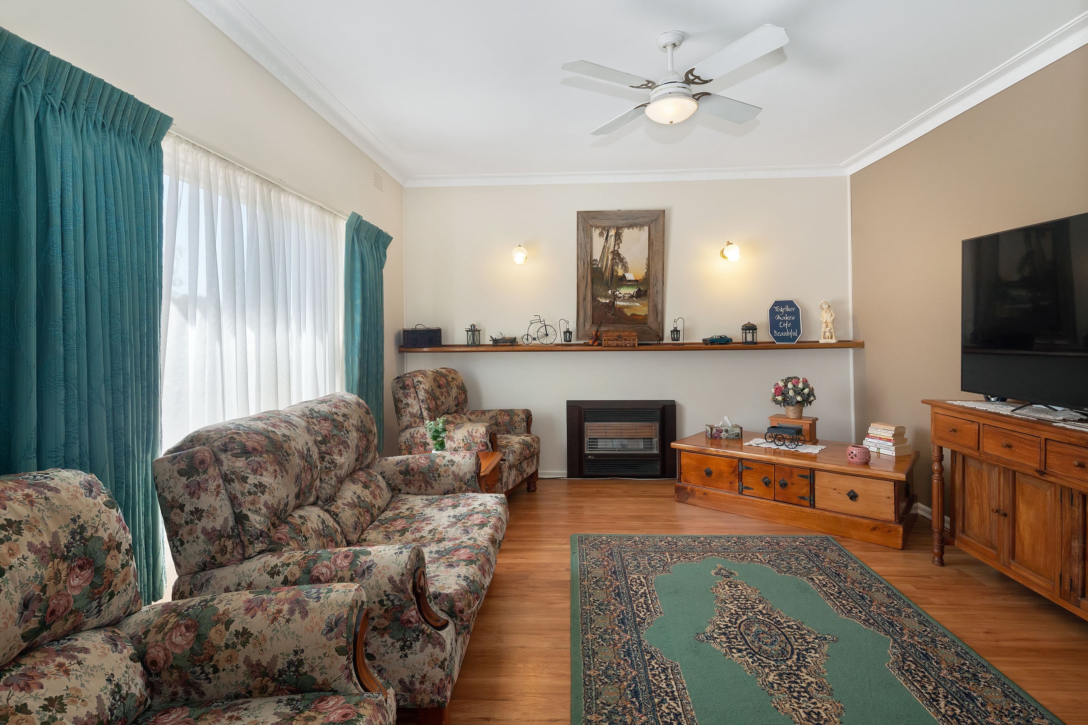 31 Burke Street, Beaufort VIC 3373, Beaufort - Thumbnail 2