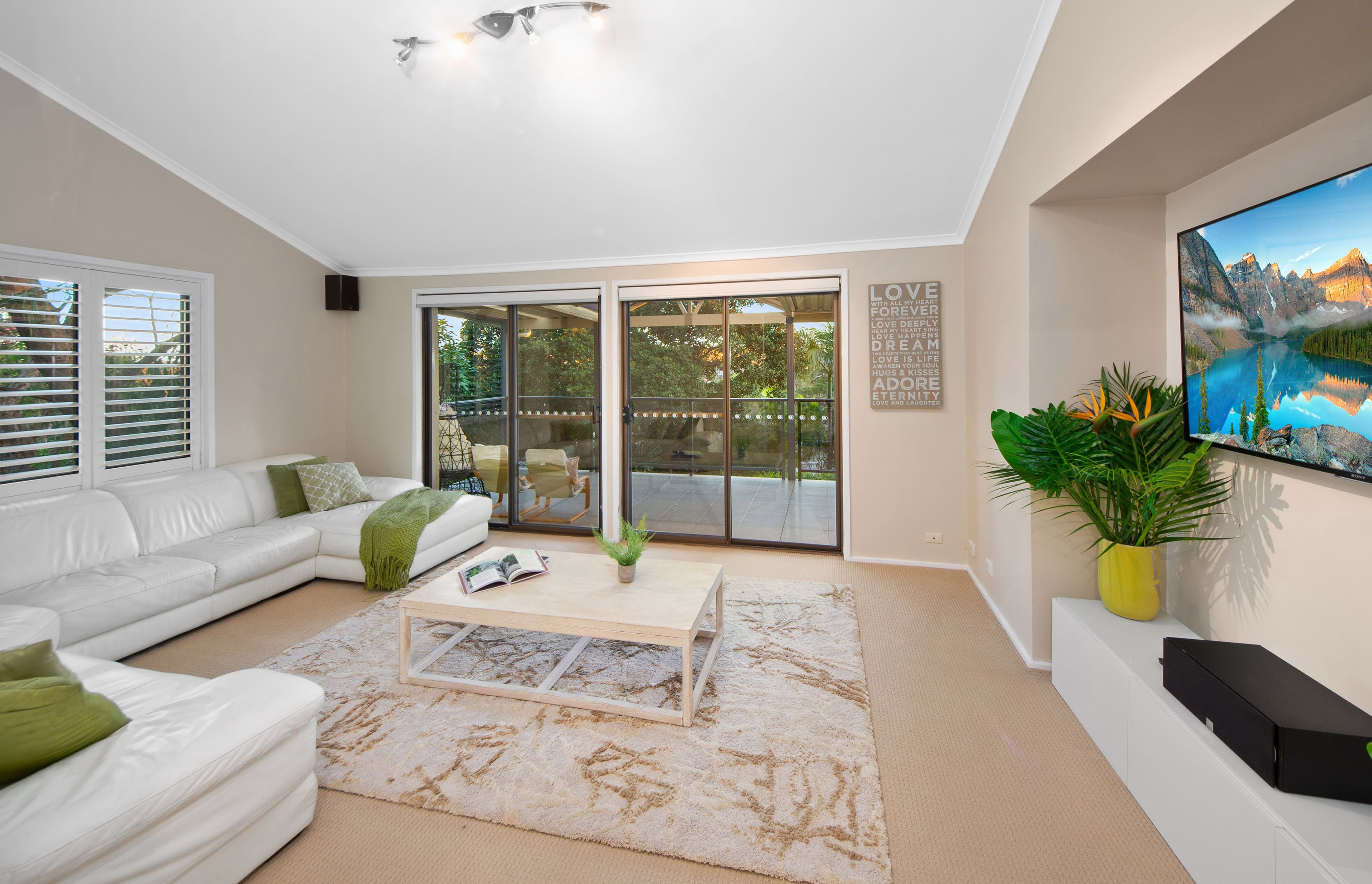 30 Bignell Street, Illawong NSW 2234, Illawong - Thumbnail 2