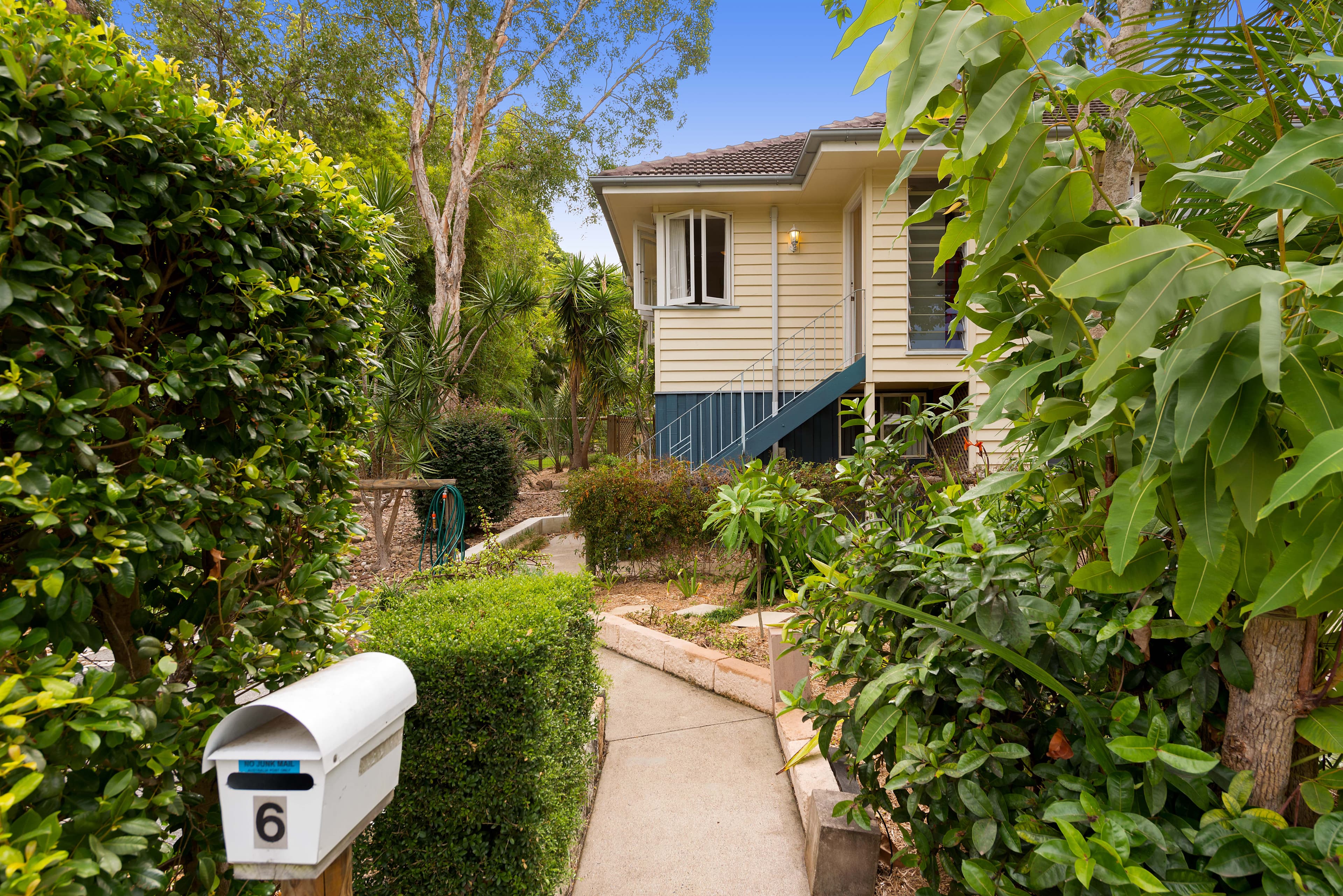 6 Broadland Street, The Gap QLD 4061, The Gap - Thumbnail 2
