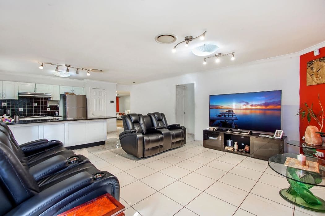9 Croyde Street, Stanhope Gardens NSW 2768, Stanhope Gardens - Thumbnail 6