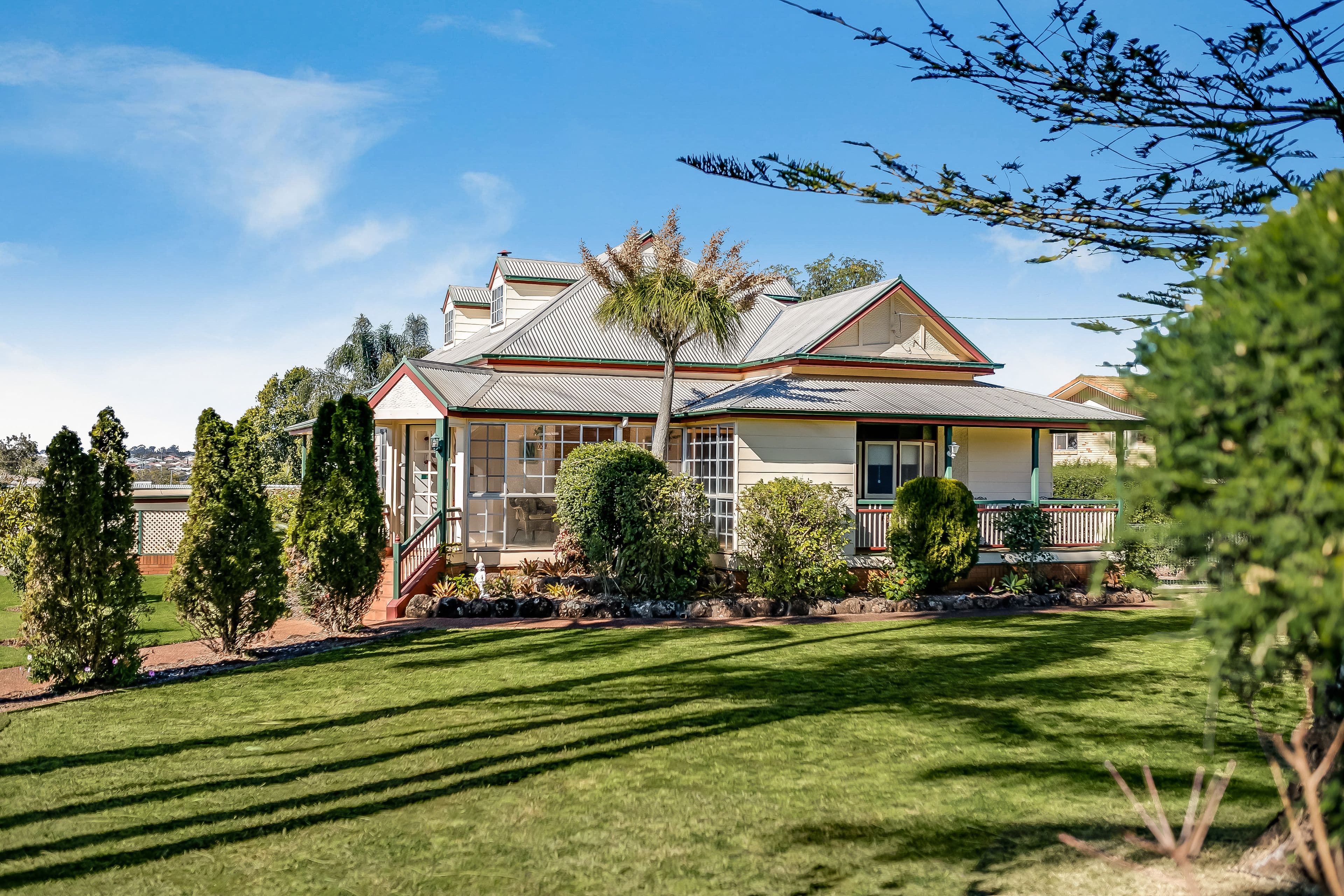 418 West Street, Kearneys Spring QLD 4350, Kearneys Spring - Thumbnail 2