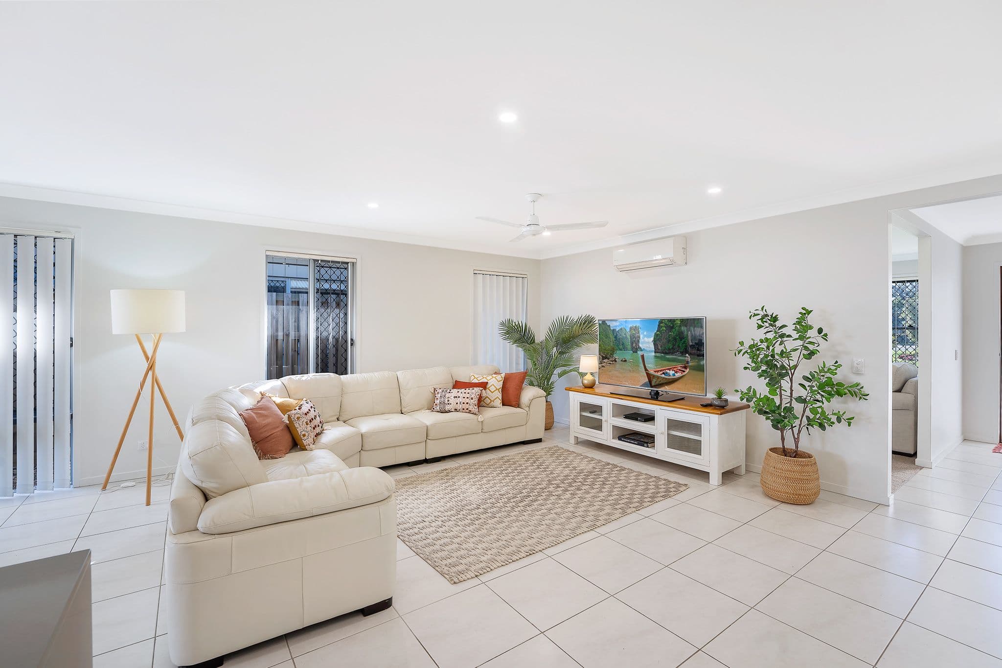 8 Glengrove Circuit, Mango Hill QLD 4509, Mango Hill - Thumbnail 4