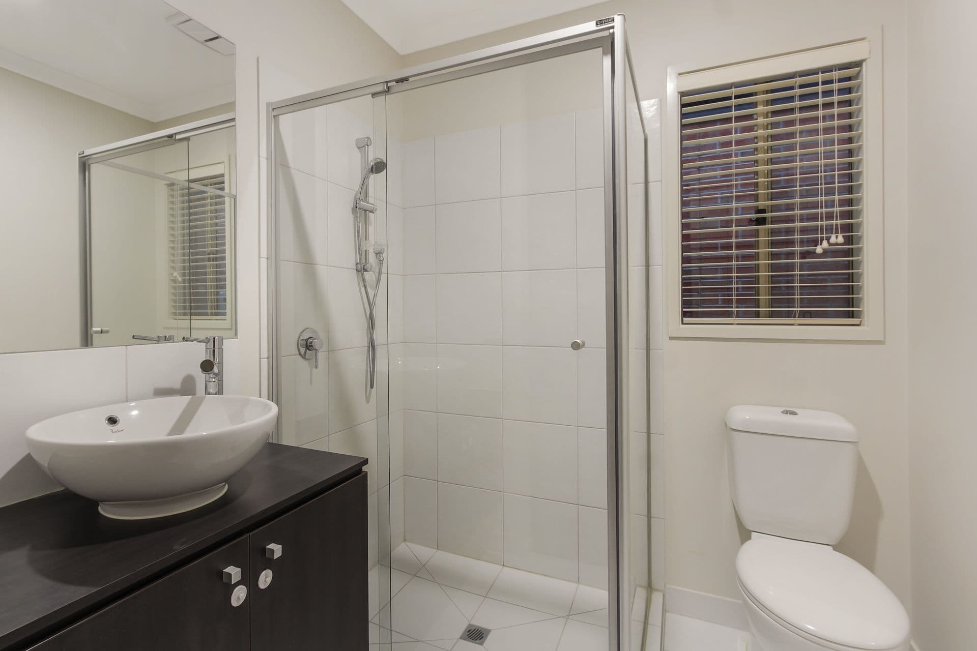 10 Paso Grove, Clyde North VIC 3978, Clyde North - Thumbnail 3