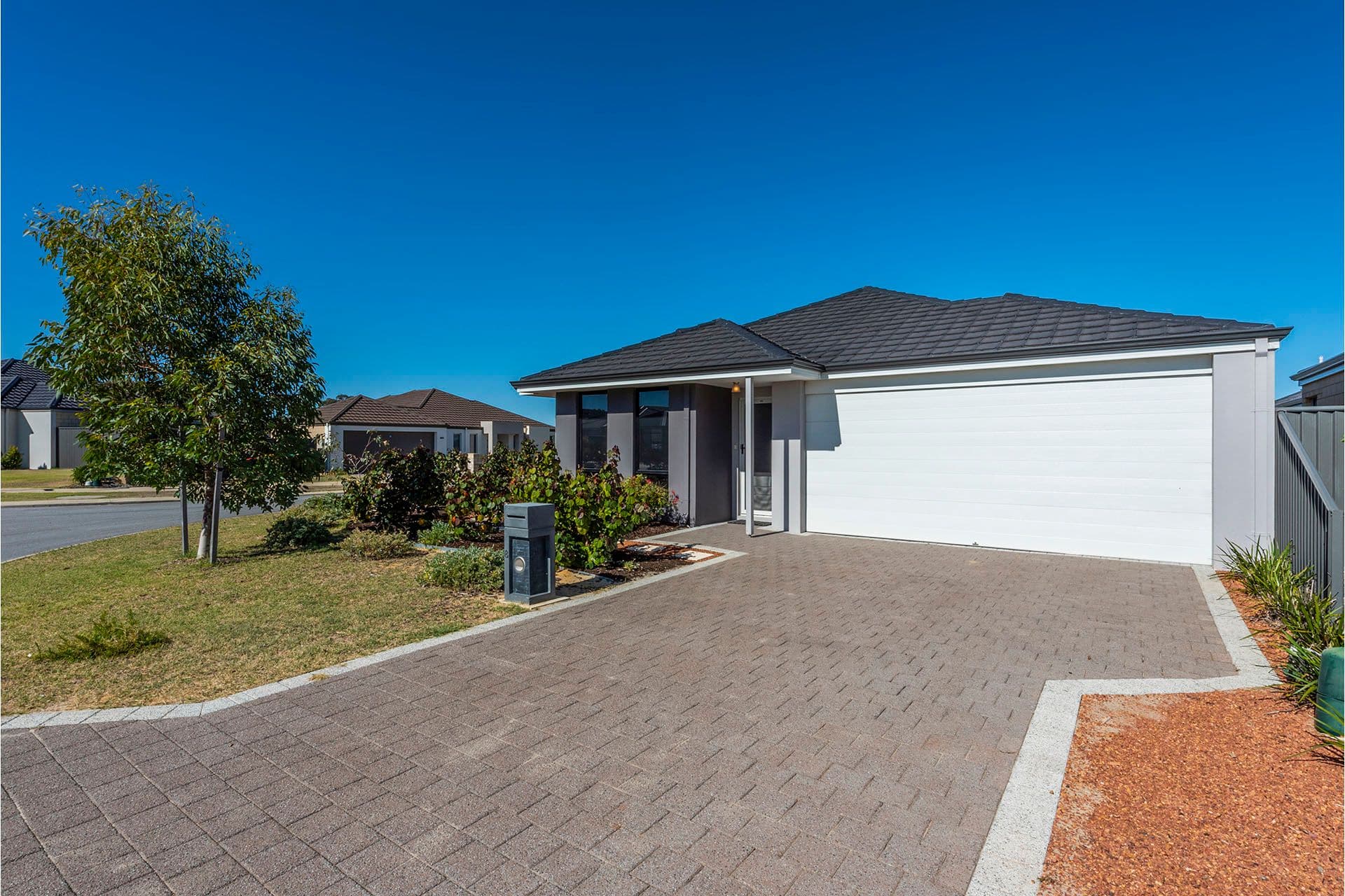 8 Galata Avenue, Baldivis WA 6171, Baldivis - Thumbnail 2