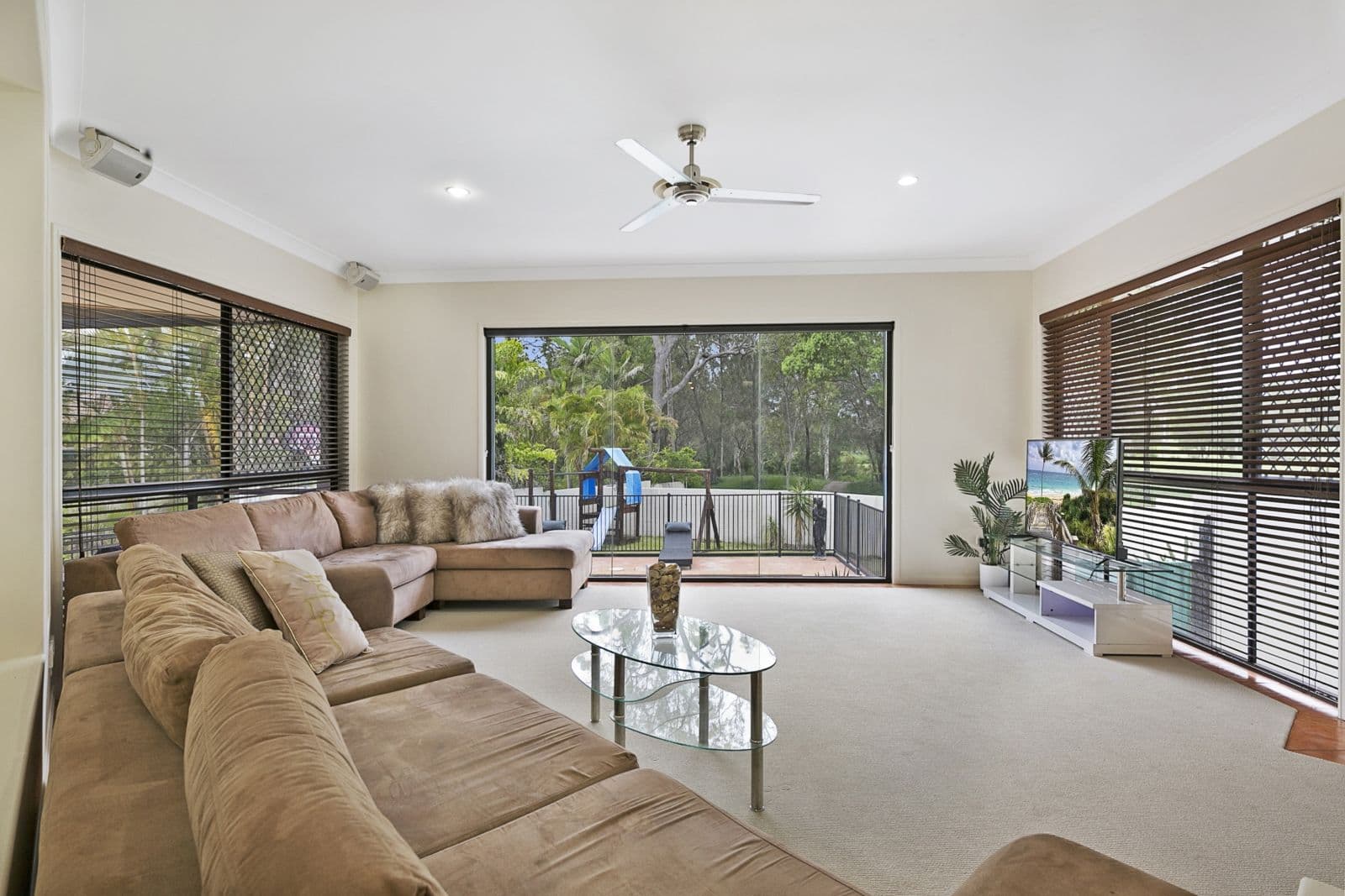 12 London Chase, Arundel QLD 4214, Arundel - Thumbnail 3