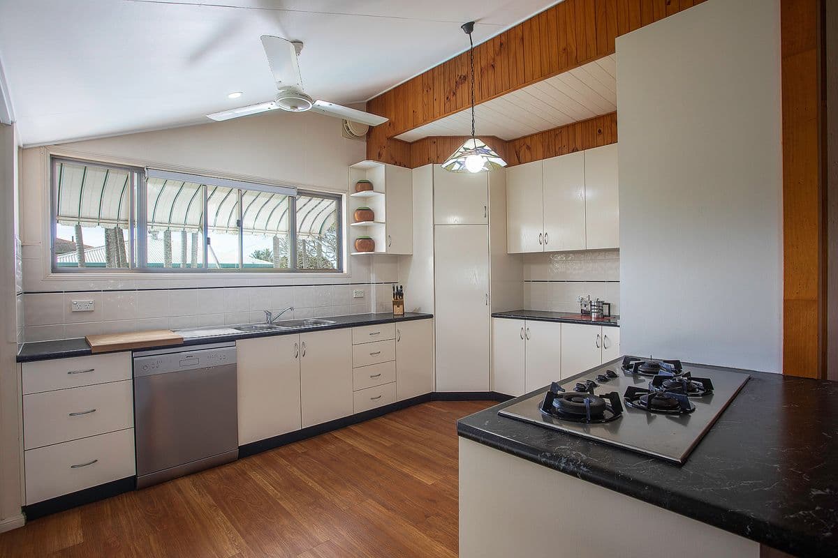 12 Gibson Street, West Mackay QLD 4740, West Mackay - Thumbnail 6