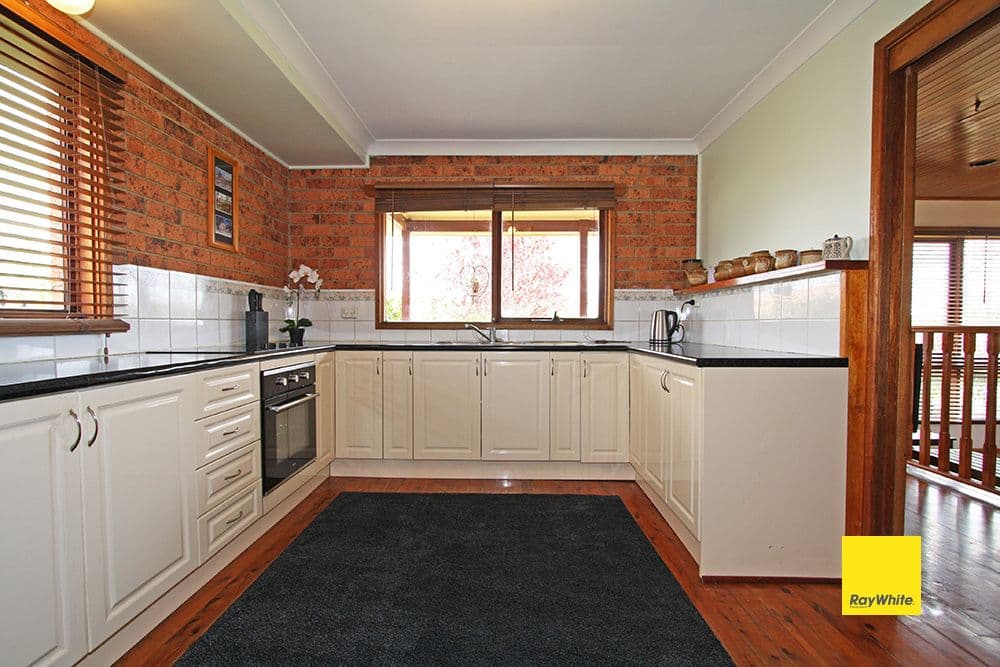 40 Butmaroo Street, Bungendore NSW 2621, Bungendore - Thumbnail 4