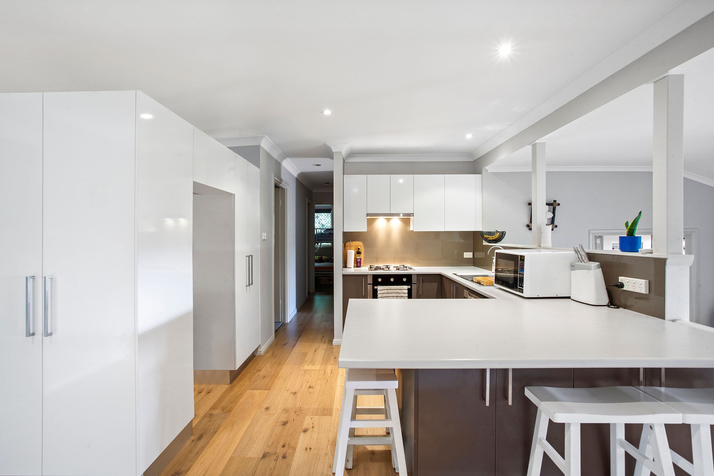 10 Kurume Close, Tuggerah NSW 2259, Tuggerah - Thumbnail 2