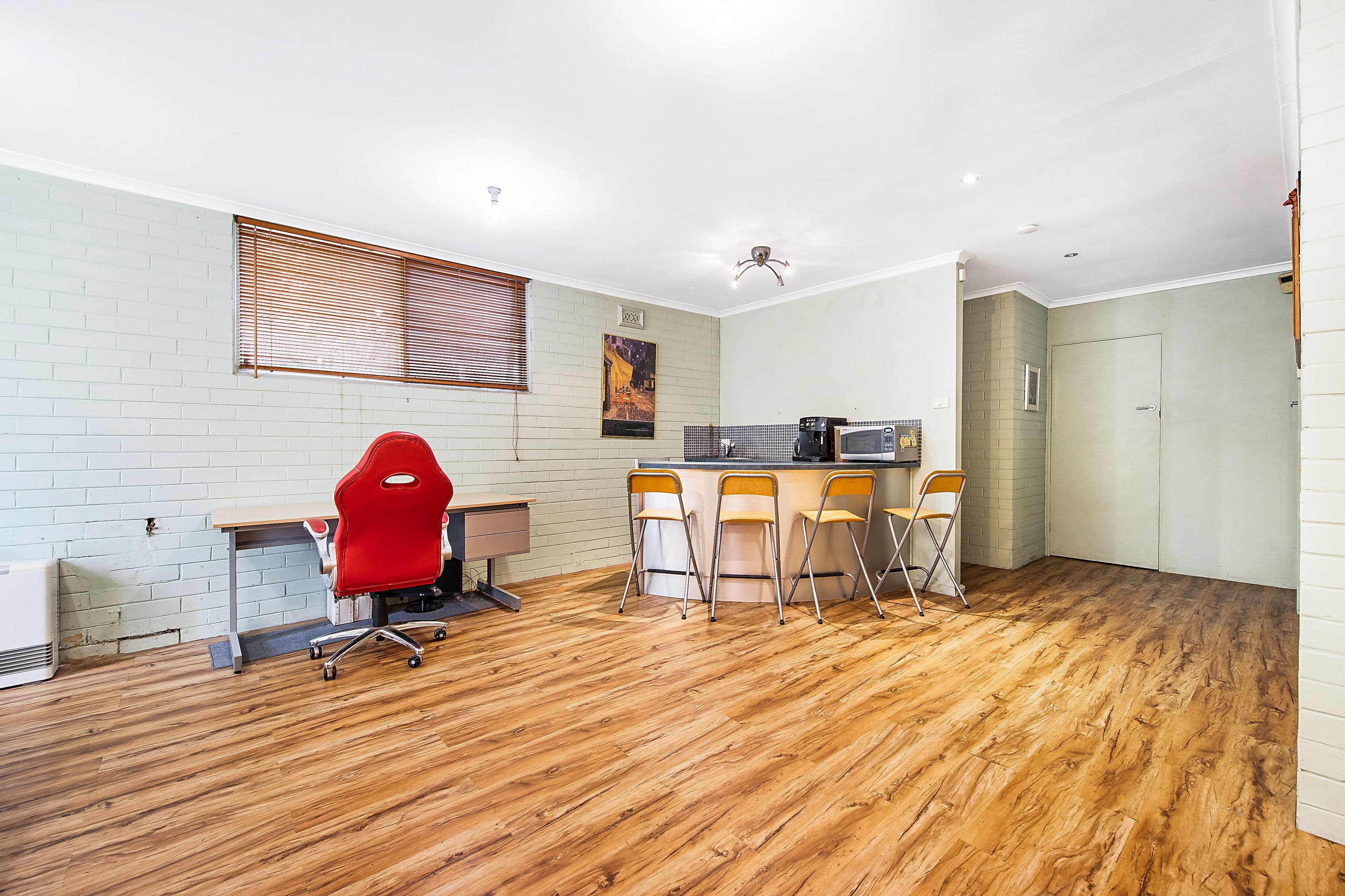 49 Essex Road, Mount Waverley VIC 3149, Mount Waverley - Thumbnail 8
