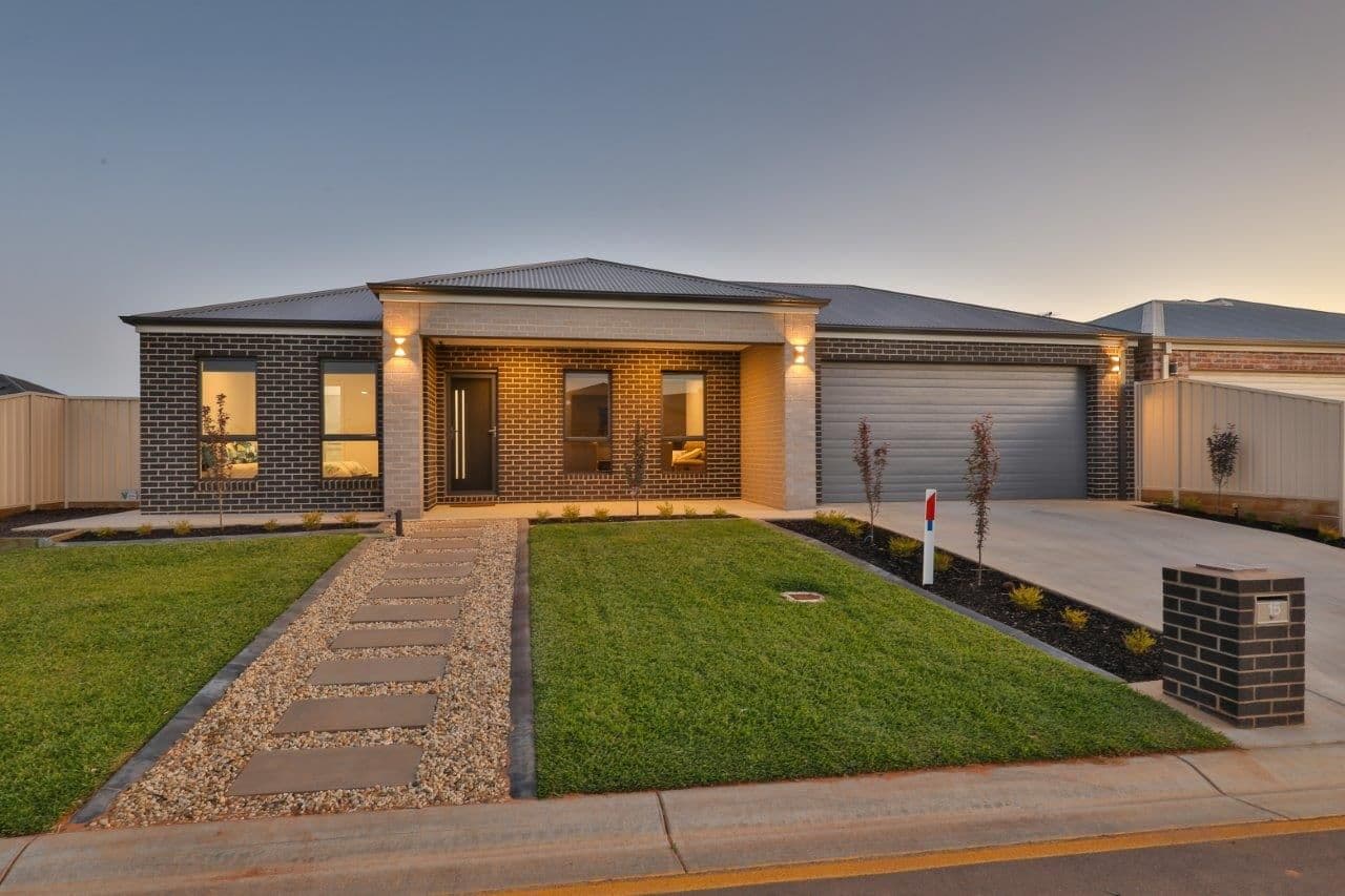 15 Claremont Drive, Irymple VIC 3498, Irymple - Thumbnail 2