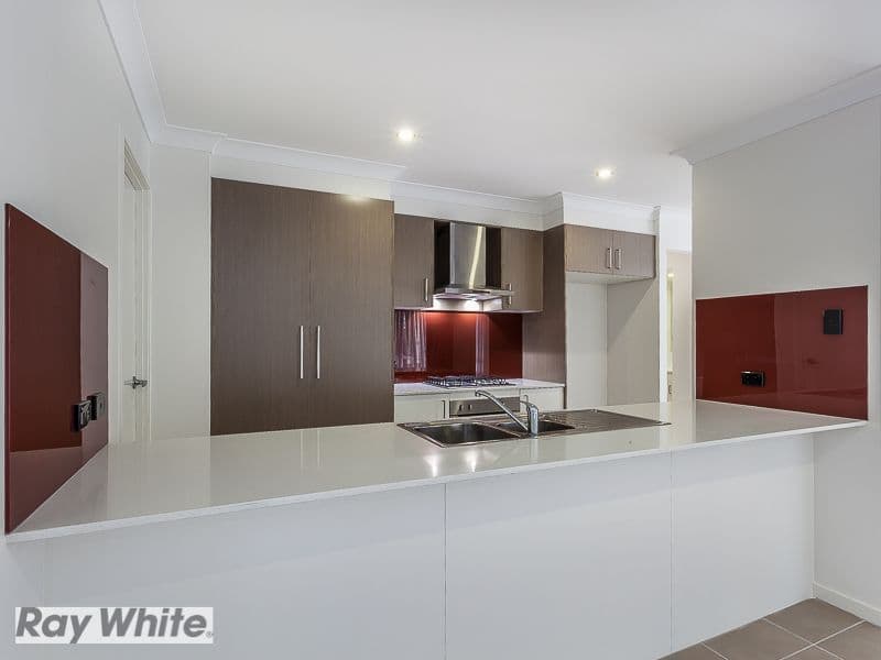 50 Mapleton Drive, North Lakes QLD 4509, North Lakes - Thumbnail 3