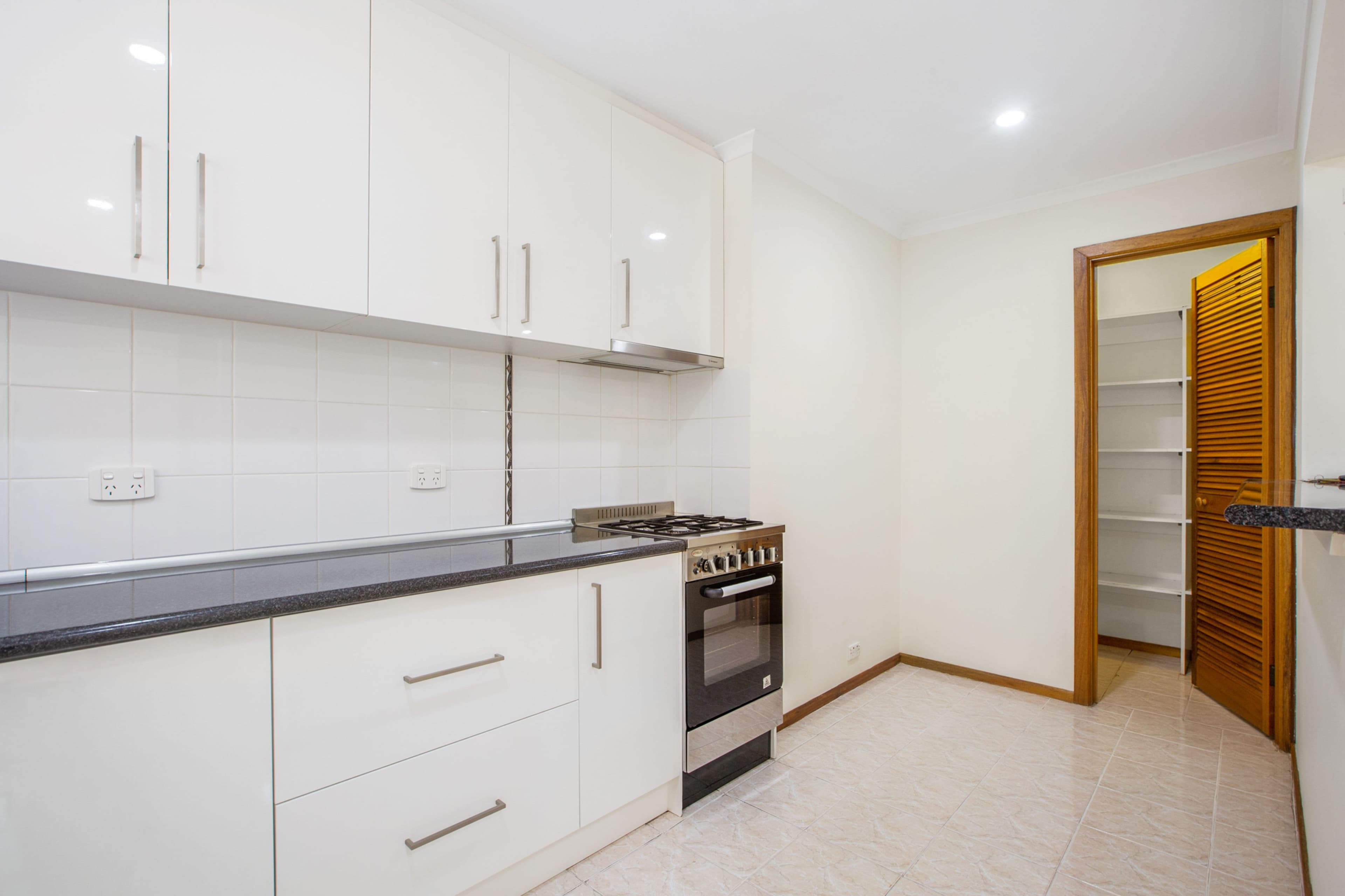 5 Joanne Terrace, Parafield Gardens SA 5107, Parafield Gardens - Thumbnail 8