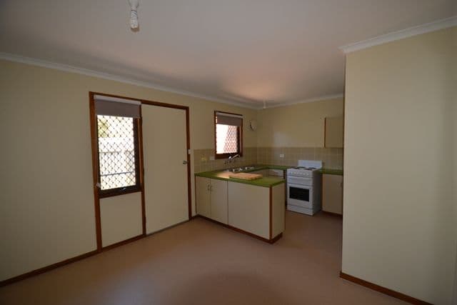 22 Fulham Road, Port Augusta SA 5700, Port Augusta - Thumbnail 3