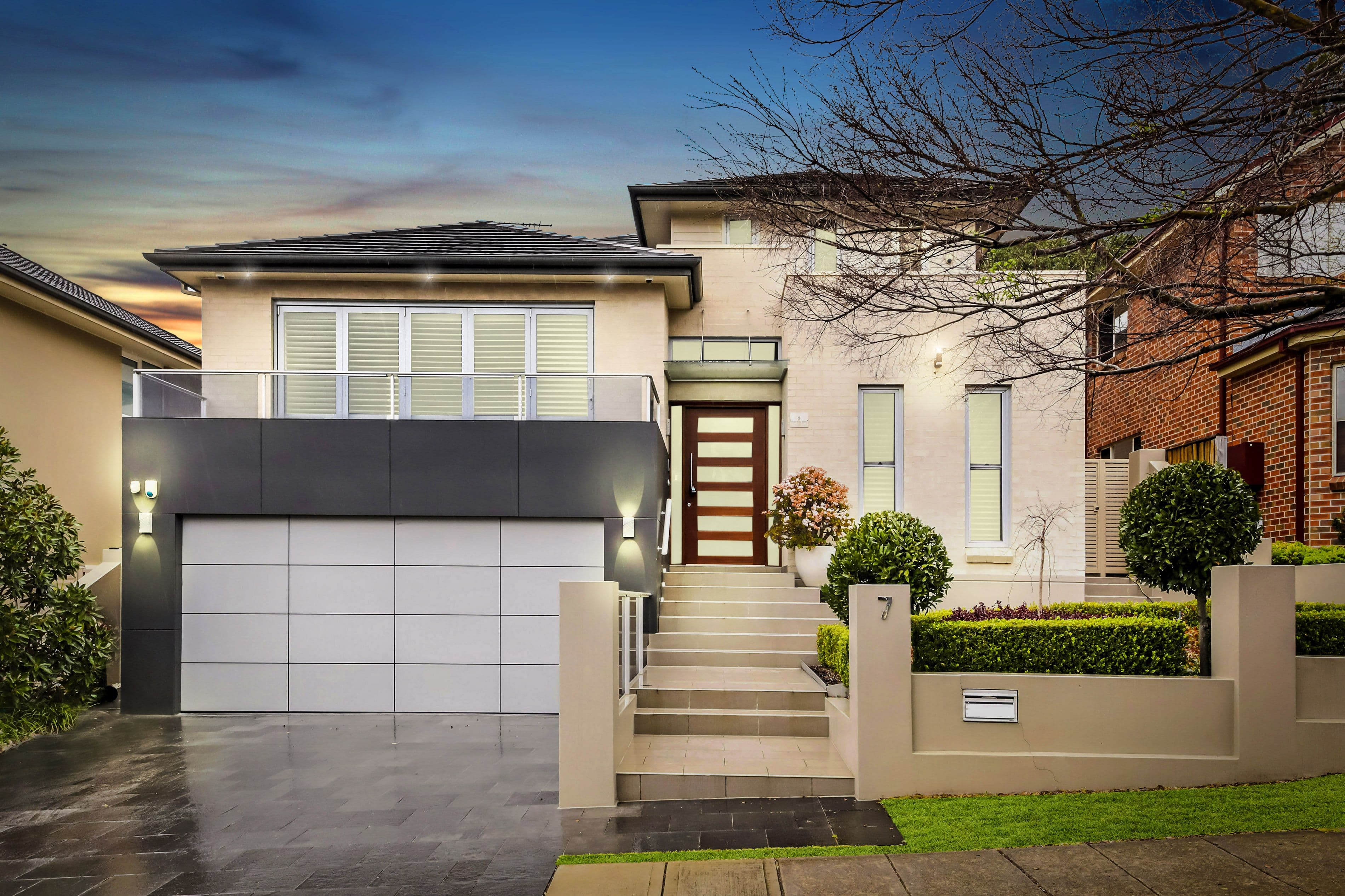 7 Fairwater Drive, Breakfast Point - Image 1
