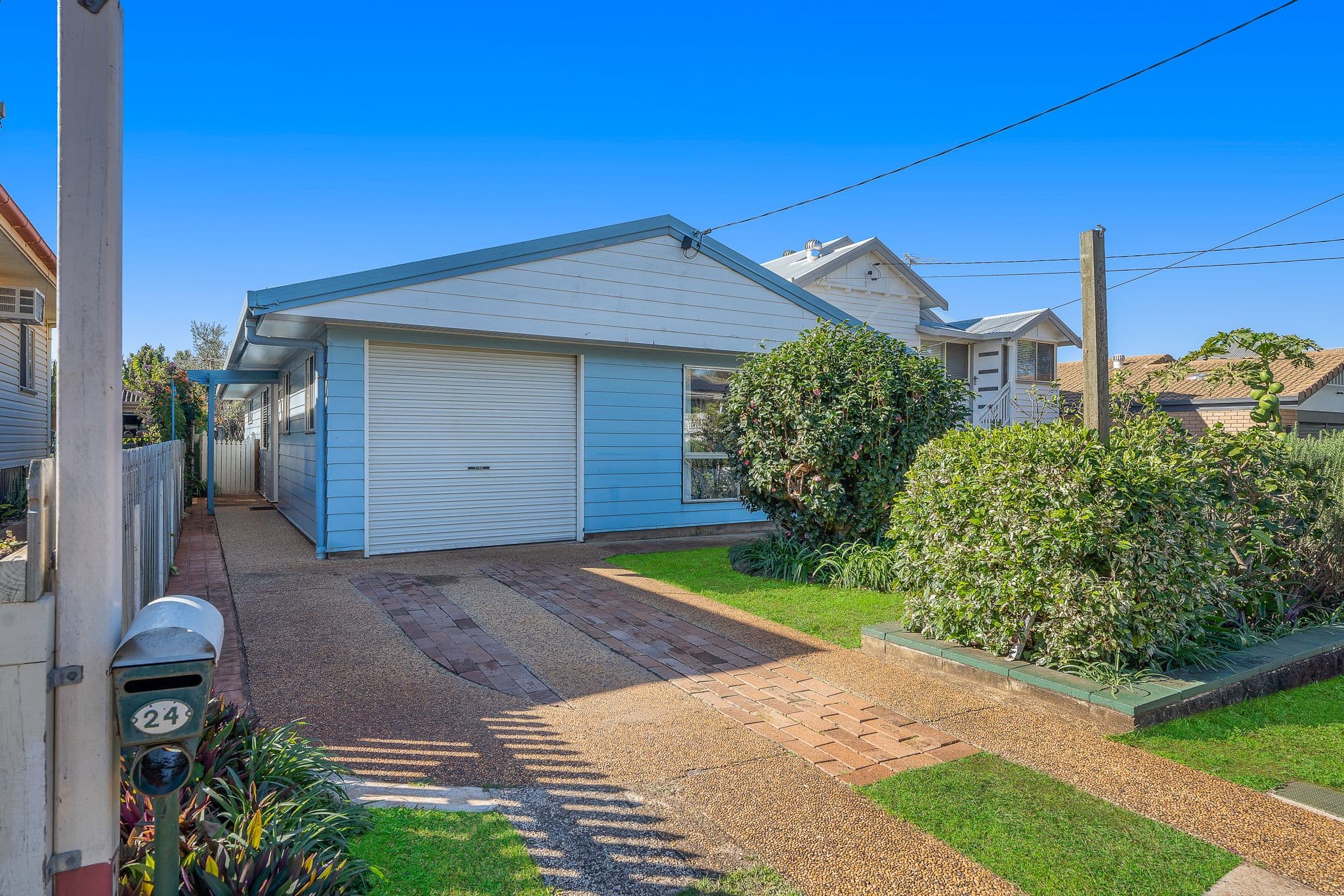 24 Queen Street, Scarborough QLD 4020, Scarborough - Image 1