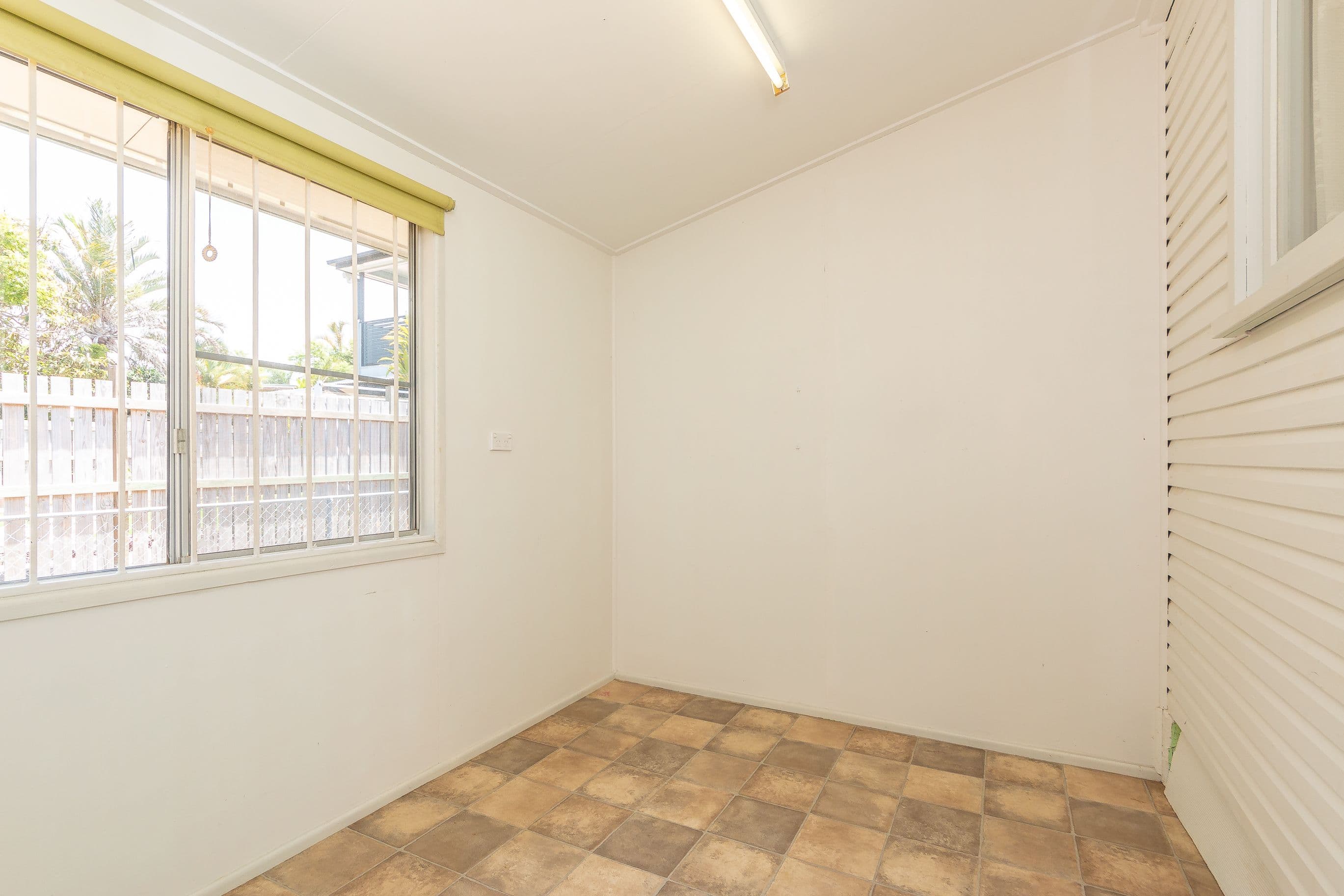 9 Hawthorne Street, Woody Point QLD 4019, Woody Point - Thumbnail 7