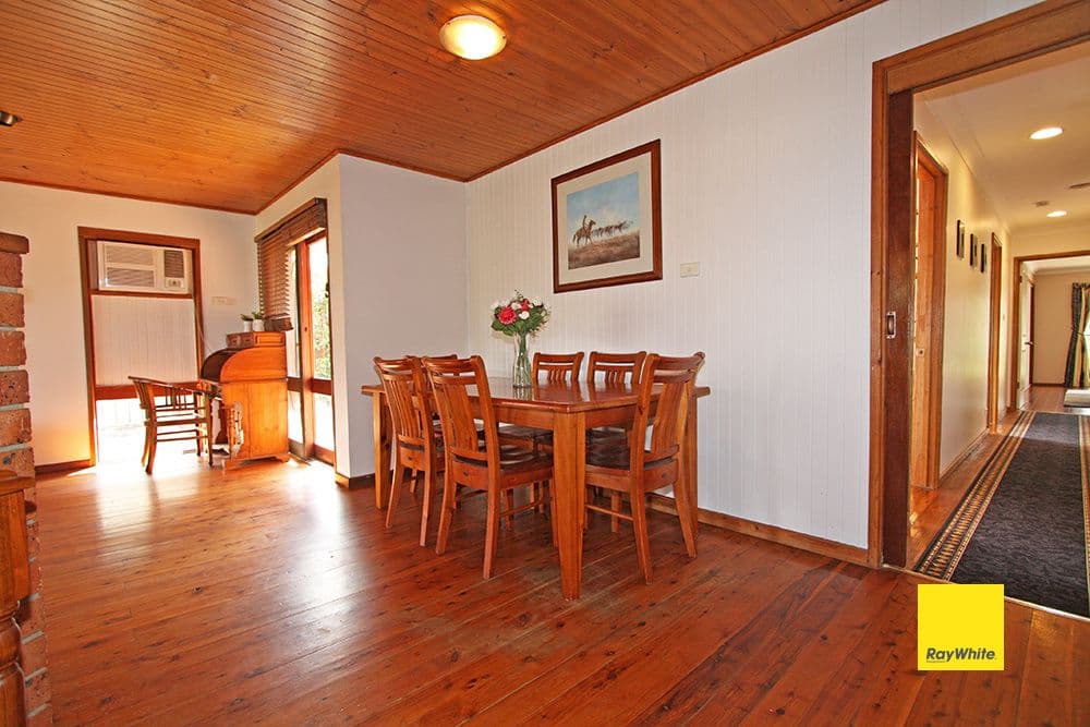 40 Butmaroo Street, Bungendore NSW 2621, Bungendore - Thumbnail 3