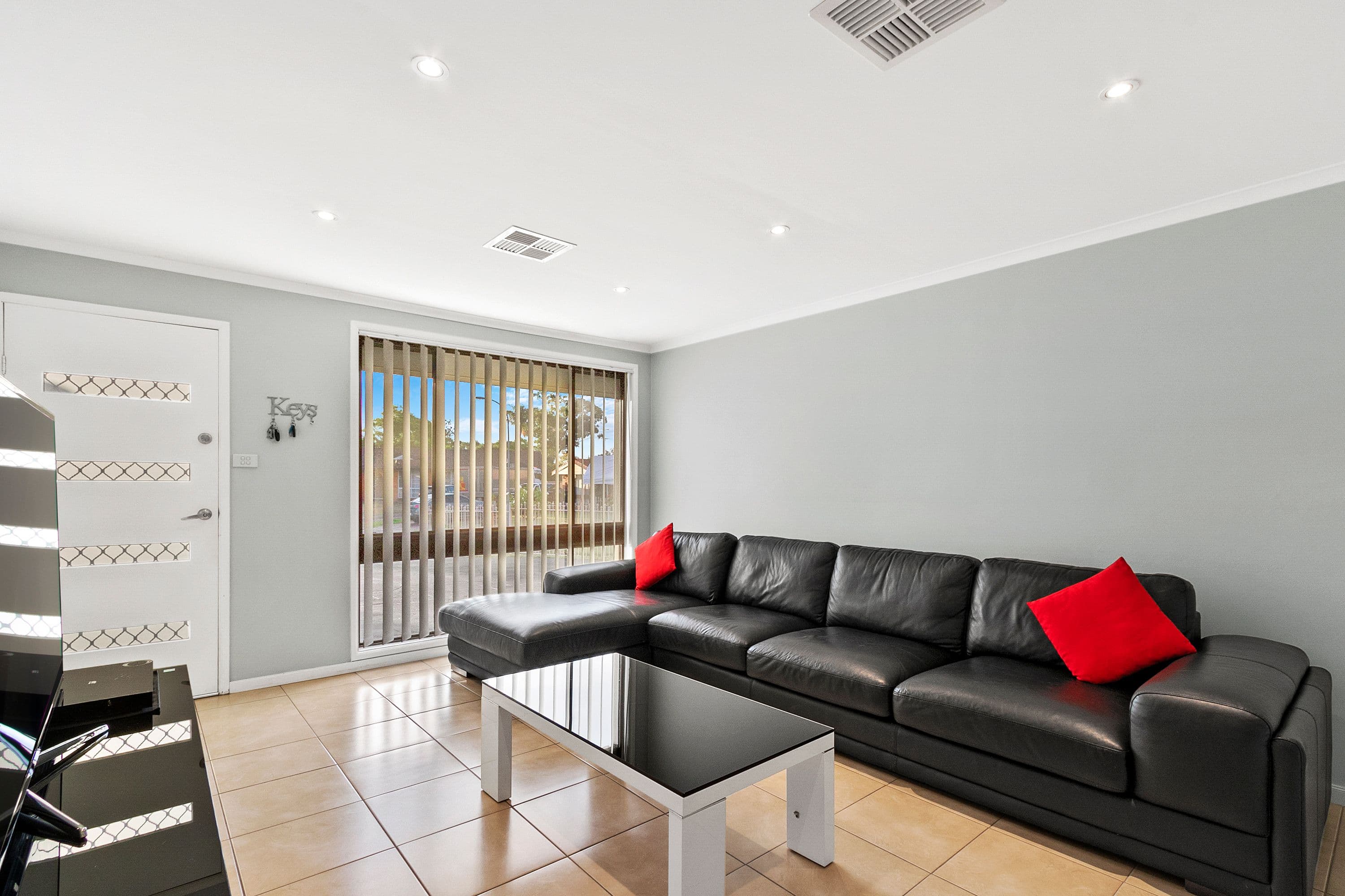8 Jenkyn Place, Bligh Park - Thumbnail 3