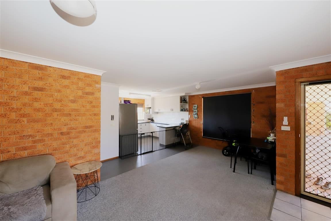 5 Hume Place, Tumut NSW 2720, Tumut - Thumbnail 4