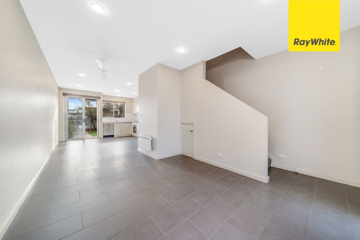 5 Stowport Avenue, Crace ACT 2911, Crace - Thumbnail 4