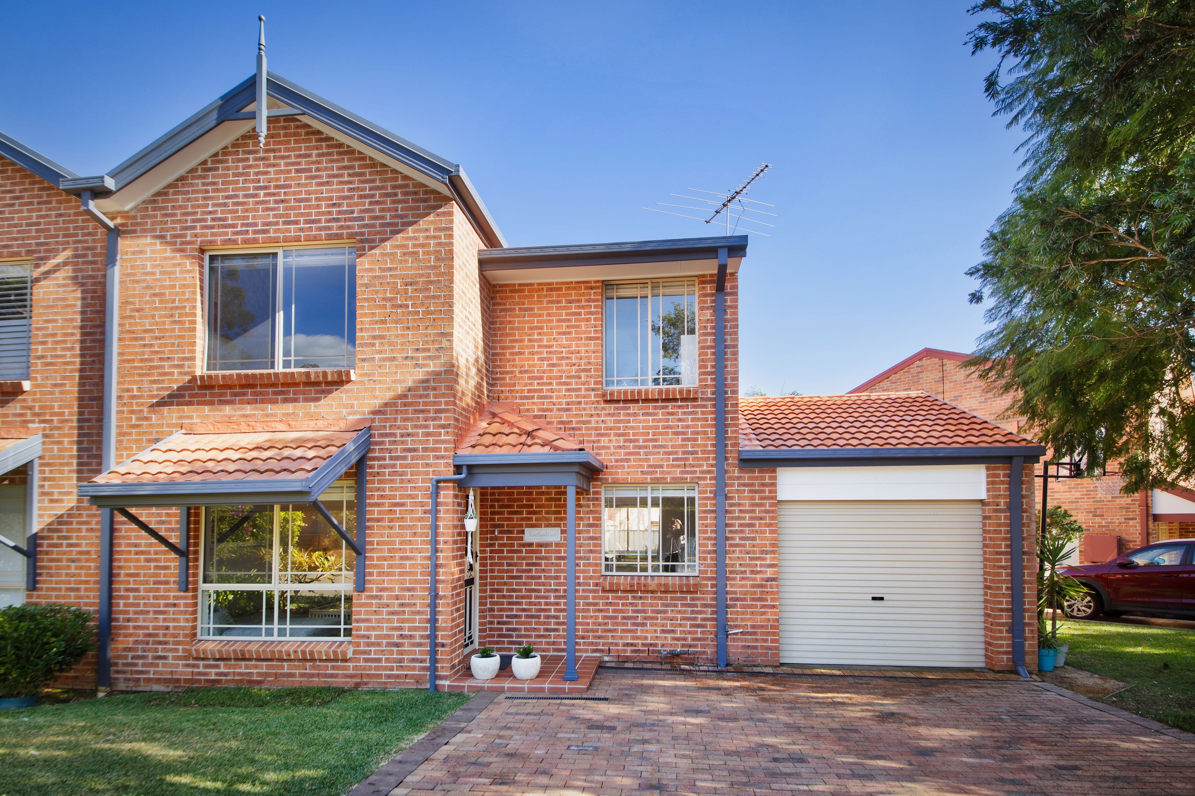 4 Owen Jones Row, Menai NSW 2234, Menai - Image 1